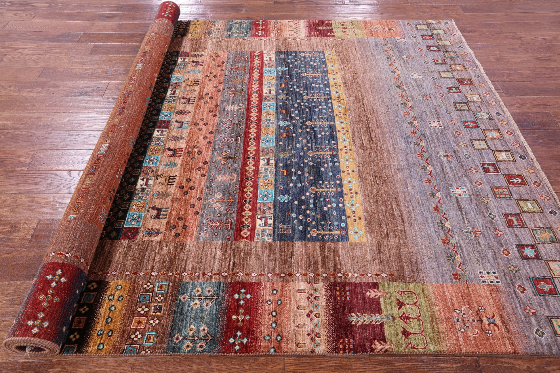 Tribal Persian Gabbeh Hand Knotted Wool Rug - 6' 9" X 10' 0" - Golden Nile