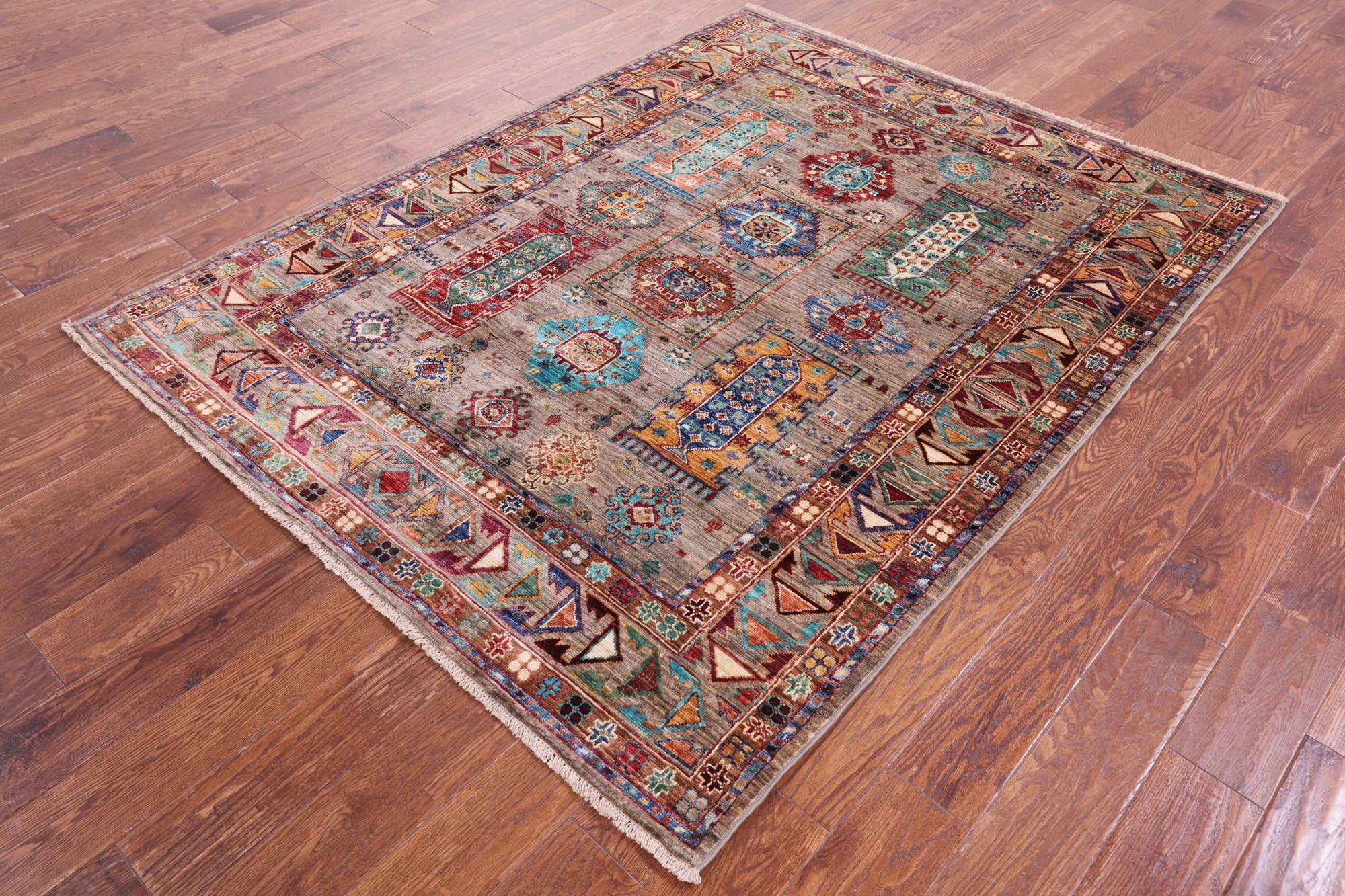 Turkmen Ersari Hand Knotted Wool Rug - 5' 1" X 6' 8" - Golden Nile