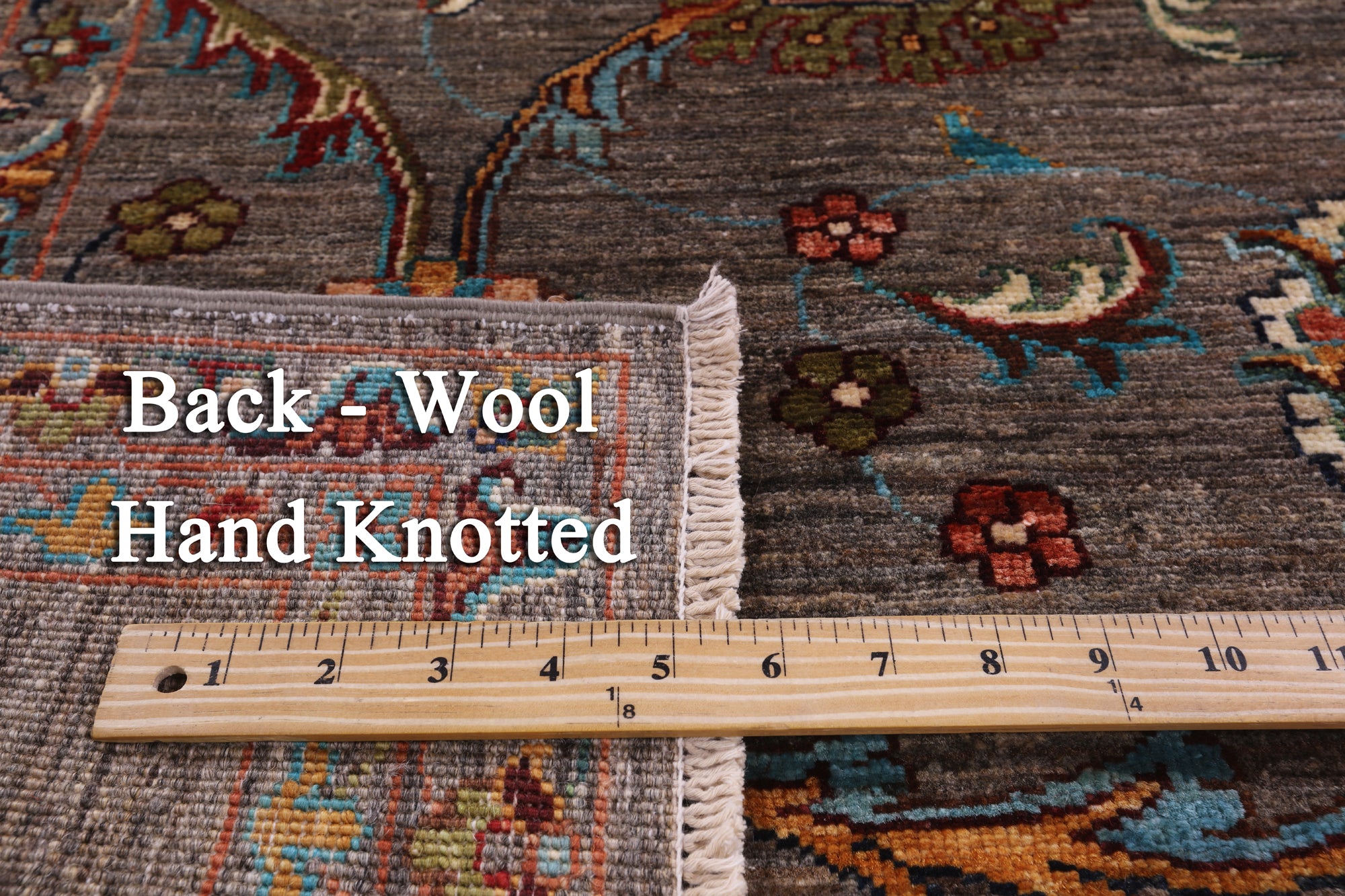 Peshawar Hand Knotted Wool Rug - 4' 11" X 6' 8" - Golden Nile