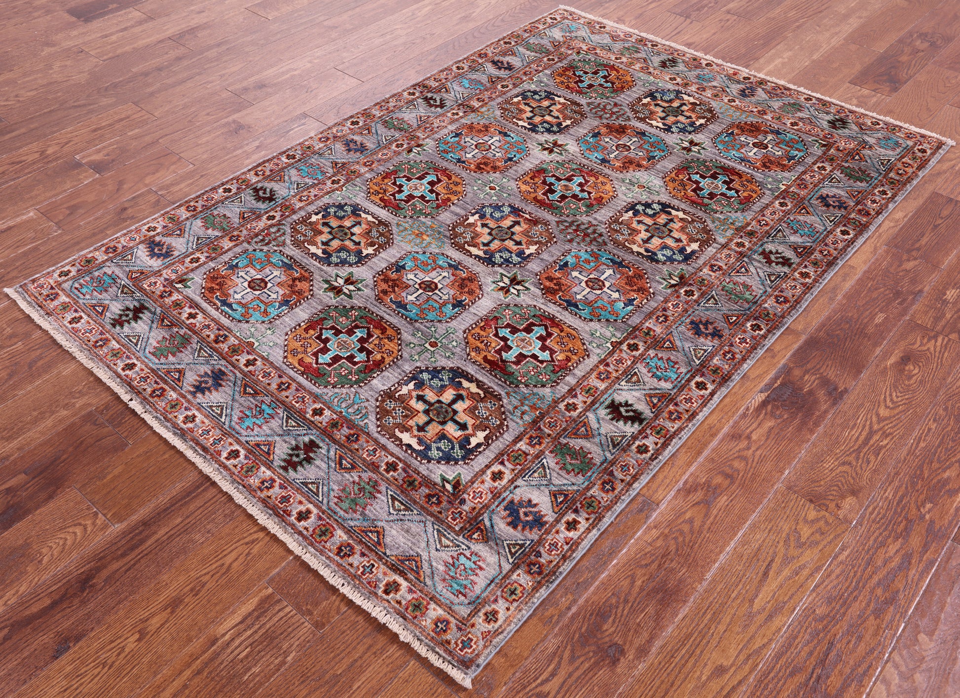 Turkmen Ersari Hand Knotted Wool Rug - 4' 1" X 6' 2" - Golden Nile