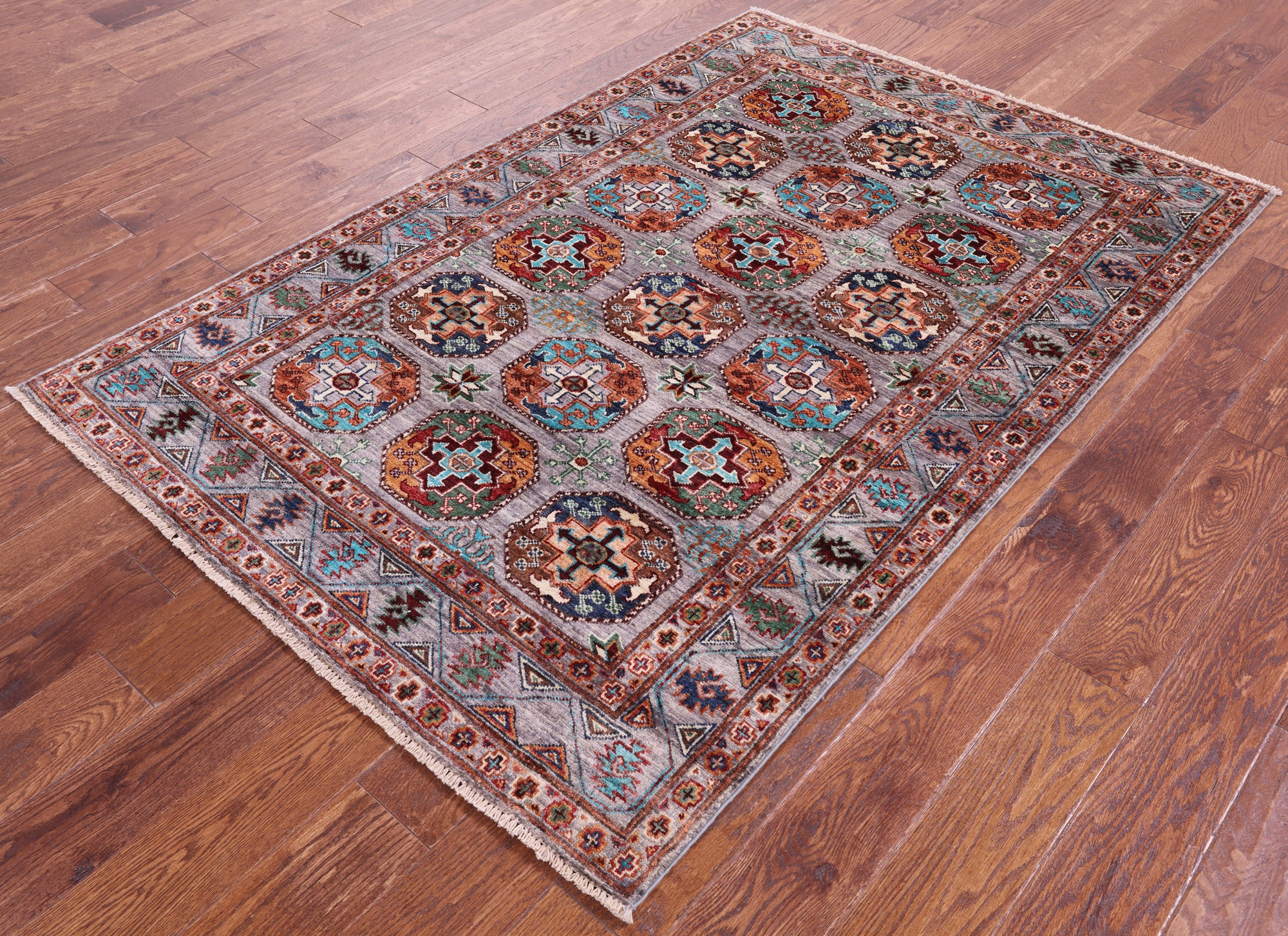Turkmen Ersari Hand Knotted Wool Rug - 4' 1" X 6' 2" - Golden Nile