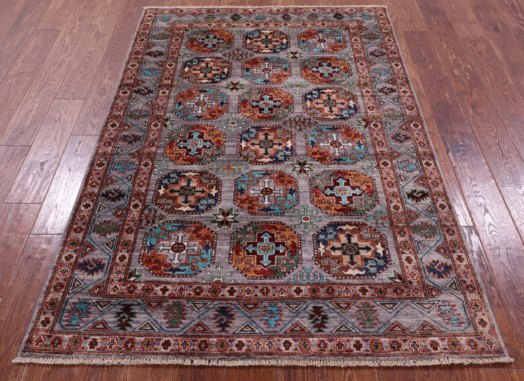 Turkmen Ersari Hand Knotted Wool Rug - 4' 1" X 6' 2" - Golden Nile