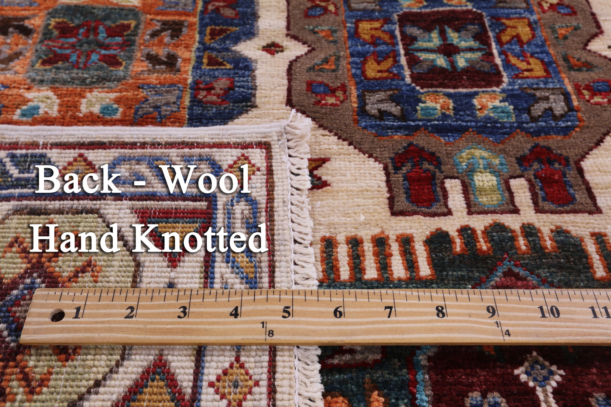 Ivory Turkmen Ersari Hand Knotted Wool Rug - 4' 1" X 6' 1" - Golden Nile