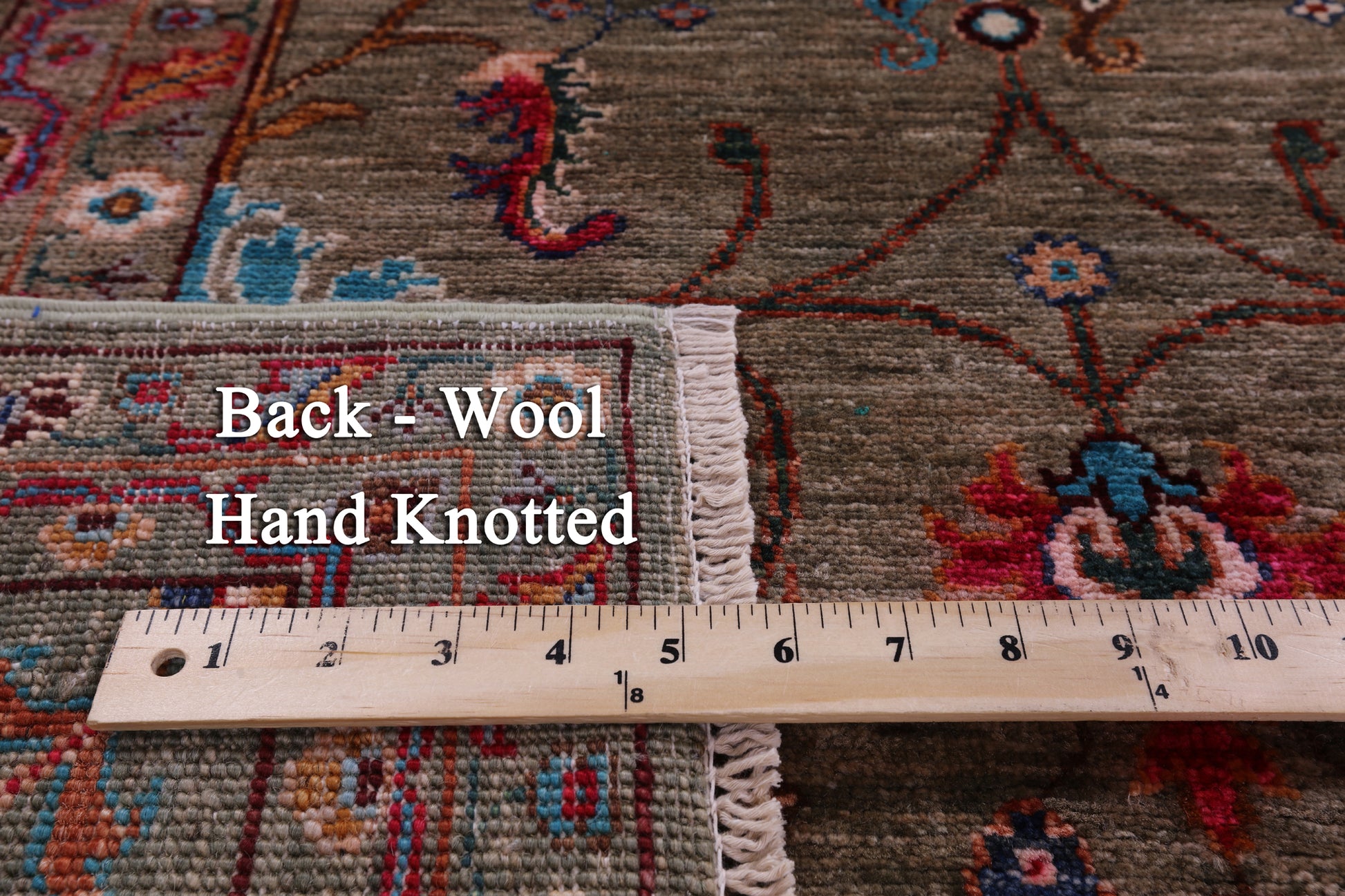 Peshawar Hand Knotted Wool Rug - 5' 10" X 8' 11" - Golden Nile