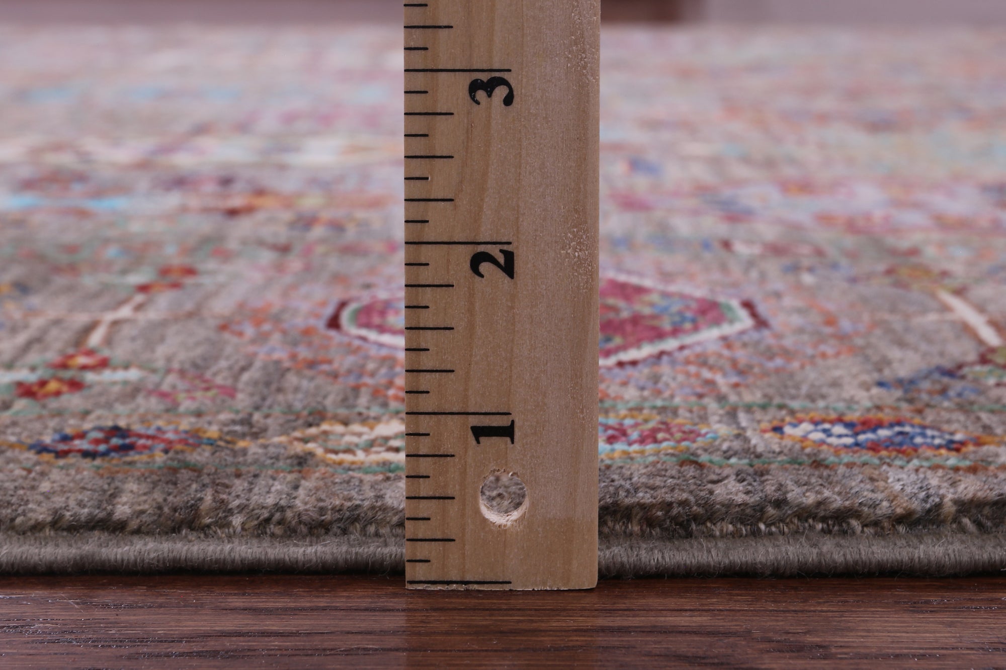 Turkmen Ersari Hand Knotted Wool Rug - 5' 9" X 8' 2" - Golden Nile