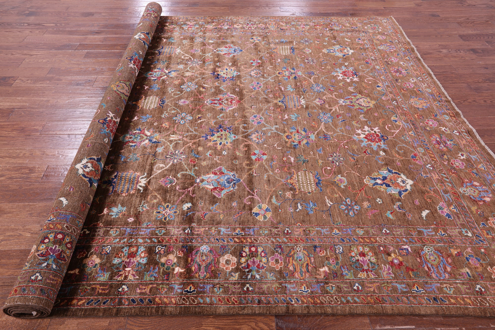 Brown Peshawar Handmade Wool Rug - 9' 0" X 12' 6" - Golden Nile