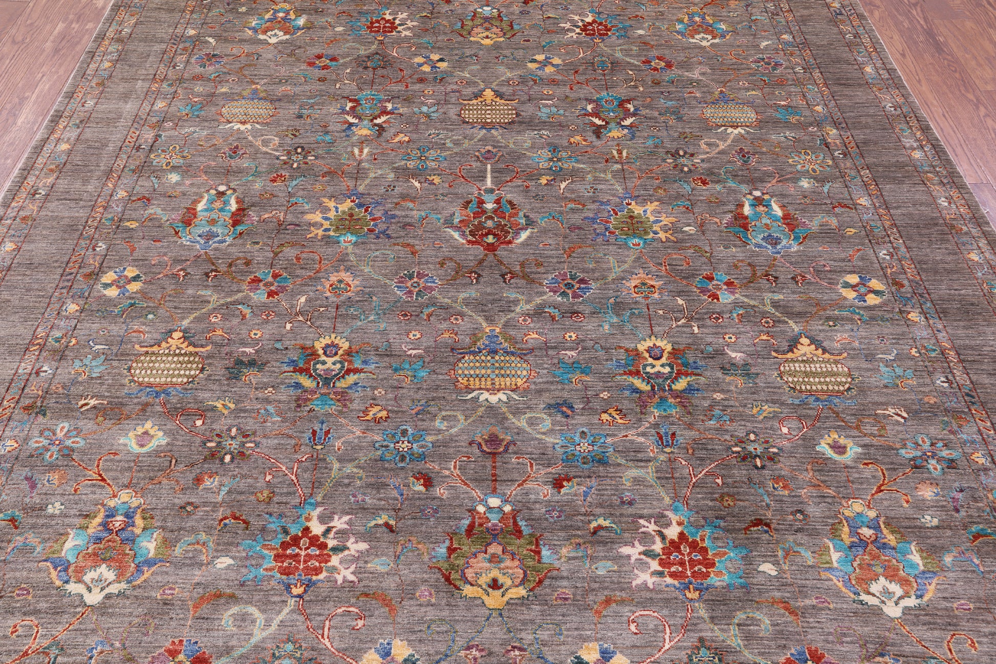 Peshawar Hand Knotted Wool Rug - 8' 1" X 9' 8" - Golden Nile