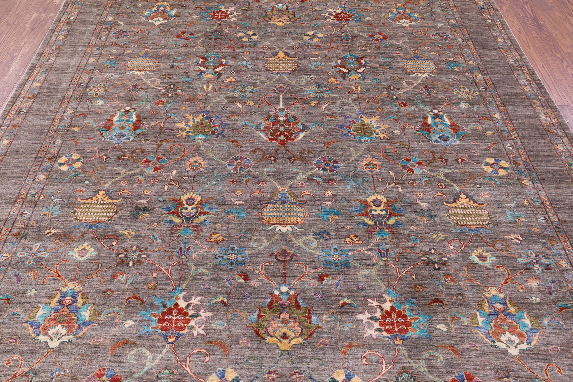 Peshawar Hand Knotted Wool Rug - 8' 1" X 9' 8" - Golden Nile