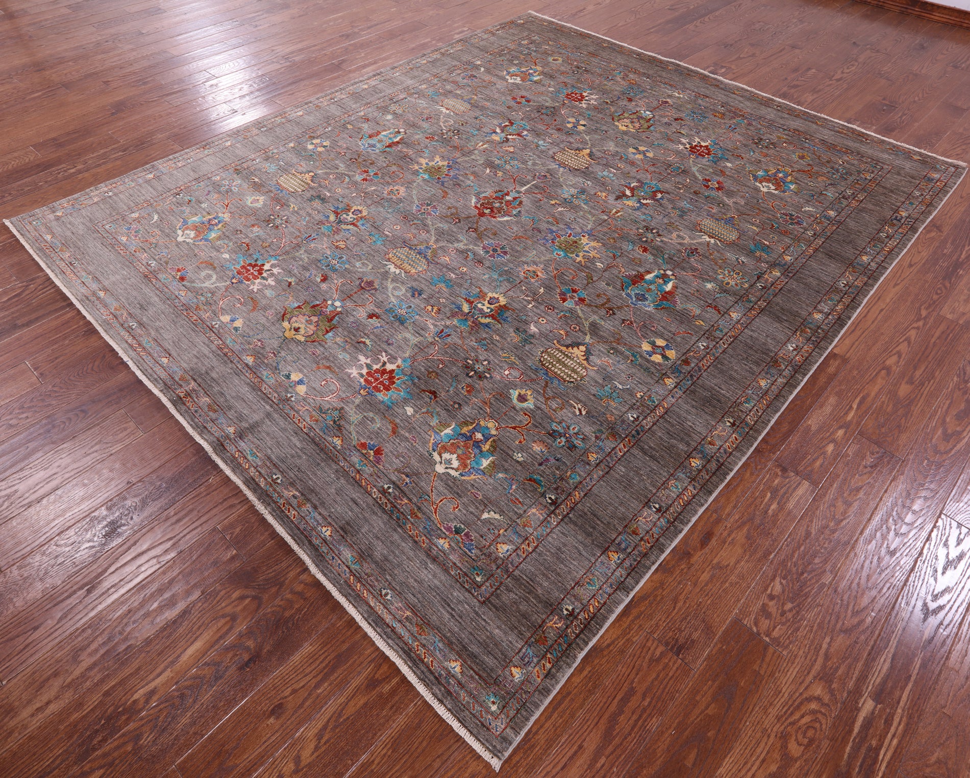 Peshawar Hand Knotted Wool Rug - 8' 1" X 9' 8" - Golden Nile
