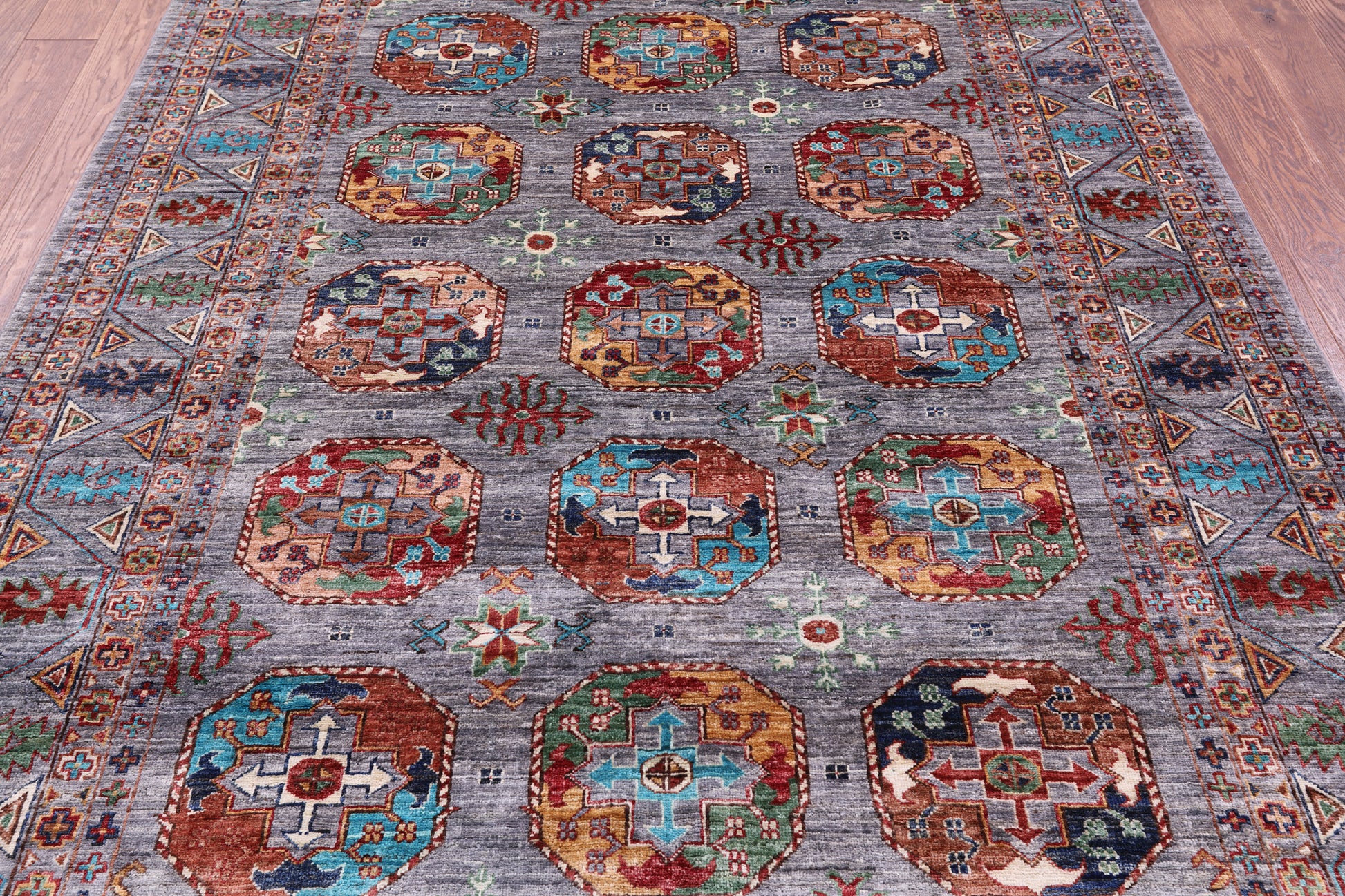 Grey Turkmen Ersari Hand Knotted Wool Rug - 5' 10" X 7' 11" - Golden Nile