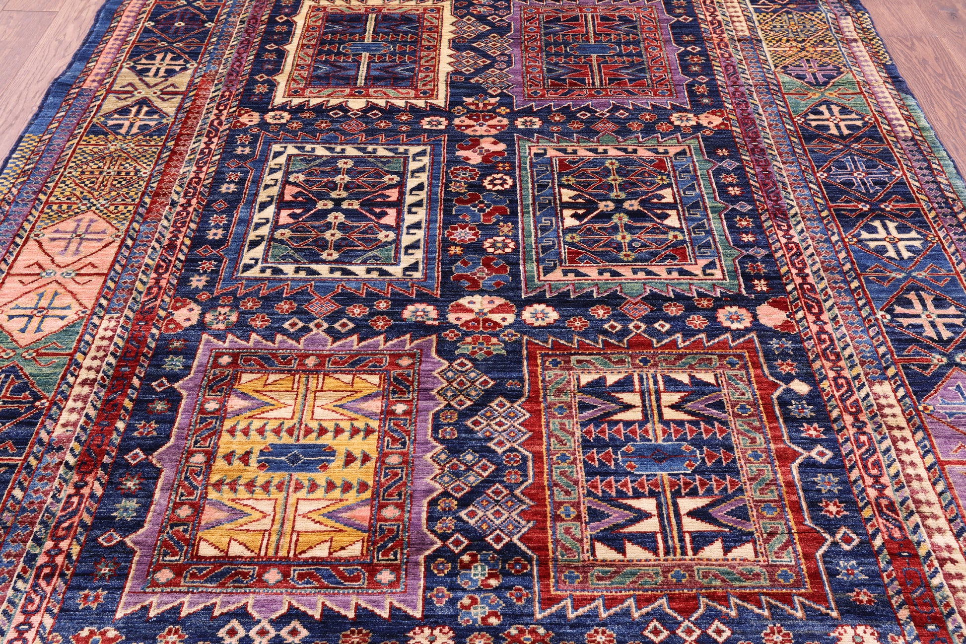 Persian Fine Serapi Hand Knotted Wool Rug - 5' 11" X 7' 9" - Golden Nile
