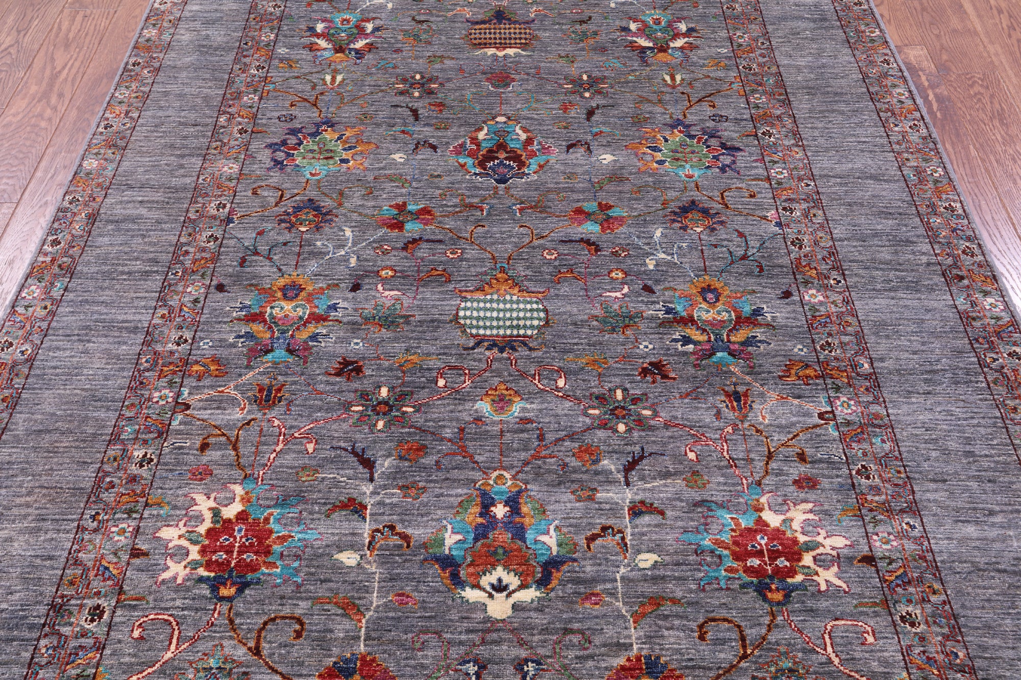 Peshawar Hand Knotted Wool Rug - 5' 9" X 8' 0" - Golden Nile