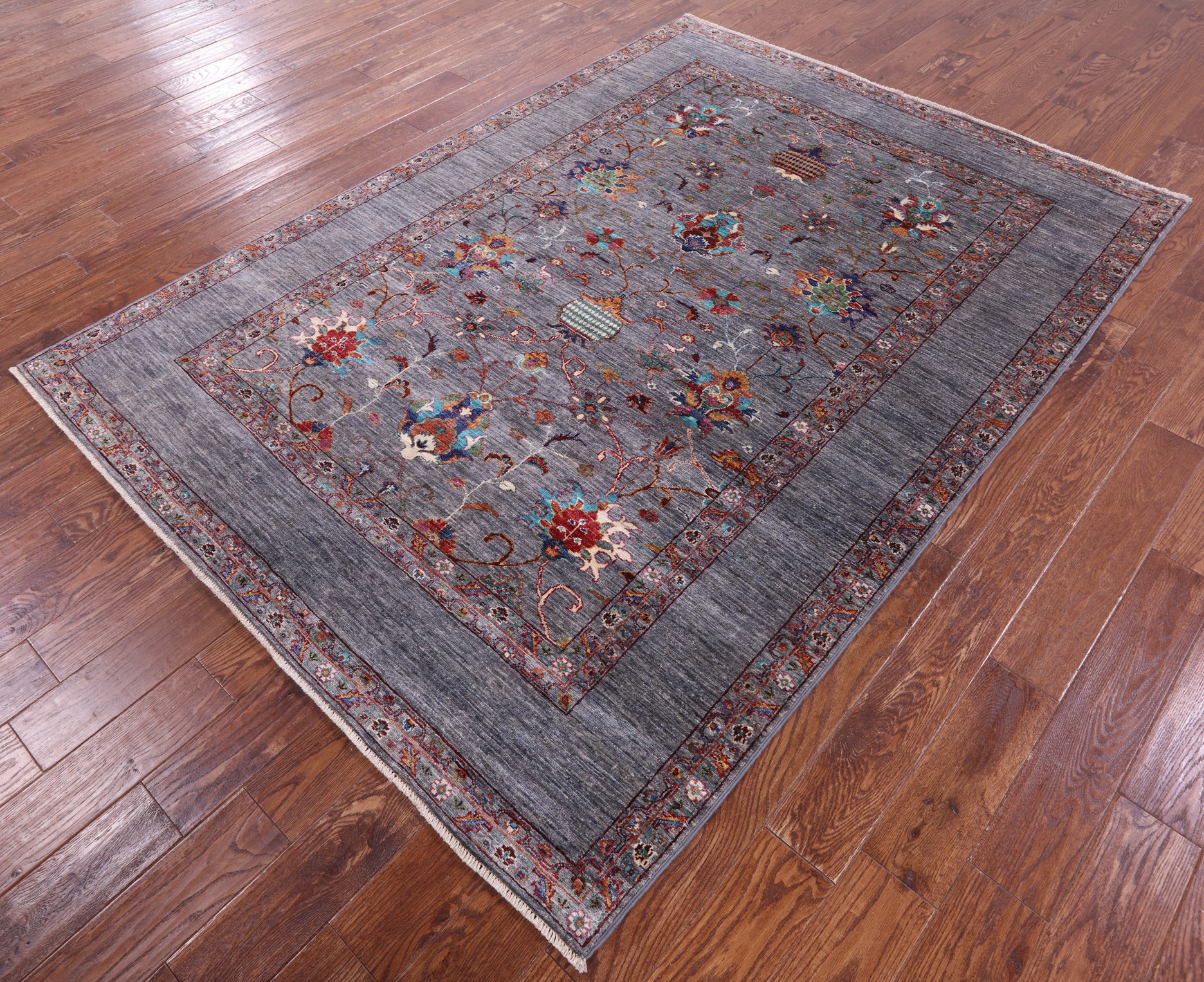 Peshawar Hand Knotted Wool Rug - 5' 9" X 8' 0" - Golden Nile