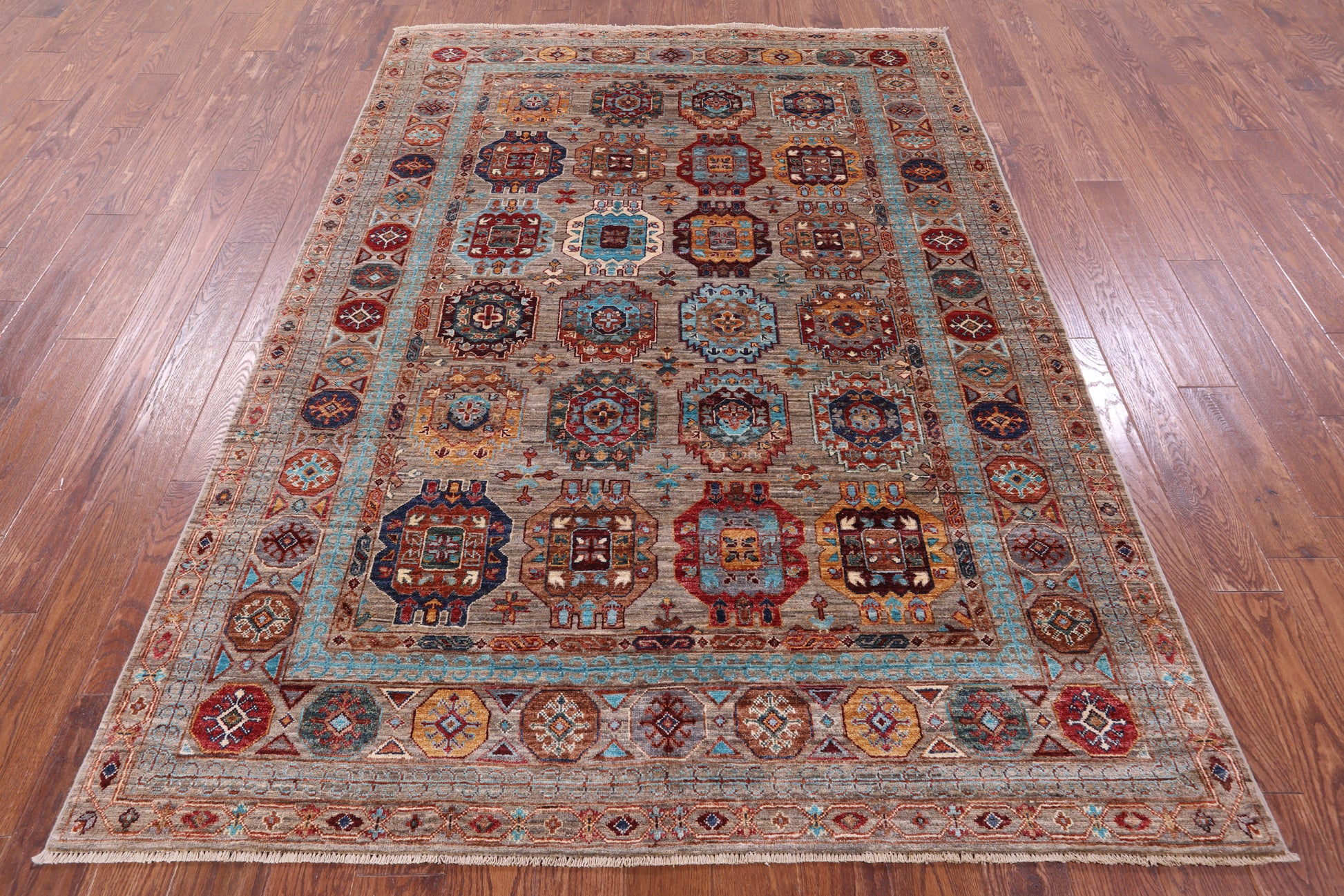 Turkmen Ersari Hand Knotted Wool Rug - 5' 10" X 8' 2" - Golden Nile
