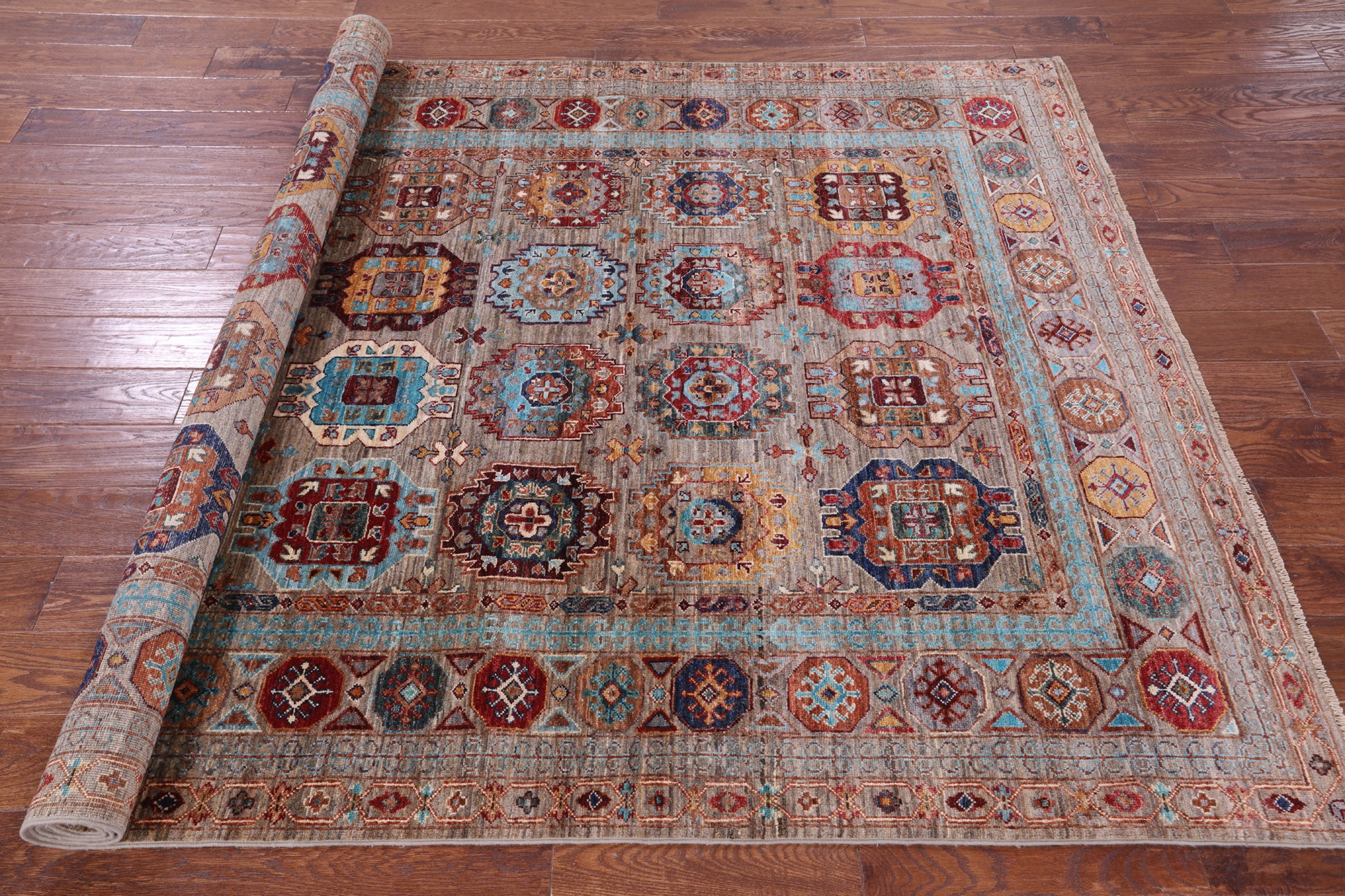 Turkmen Ersari Hand Knotted Wool Rug - 5' 10" X 8' 2" - Golden Nile