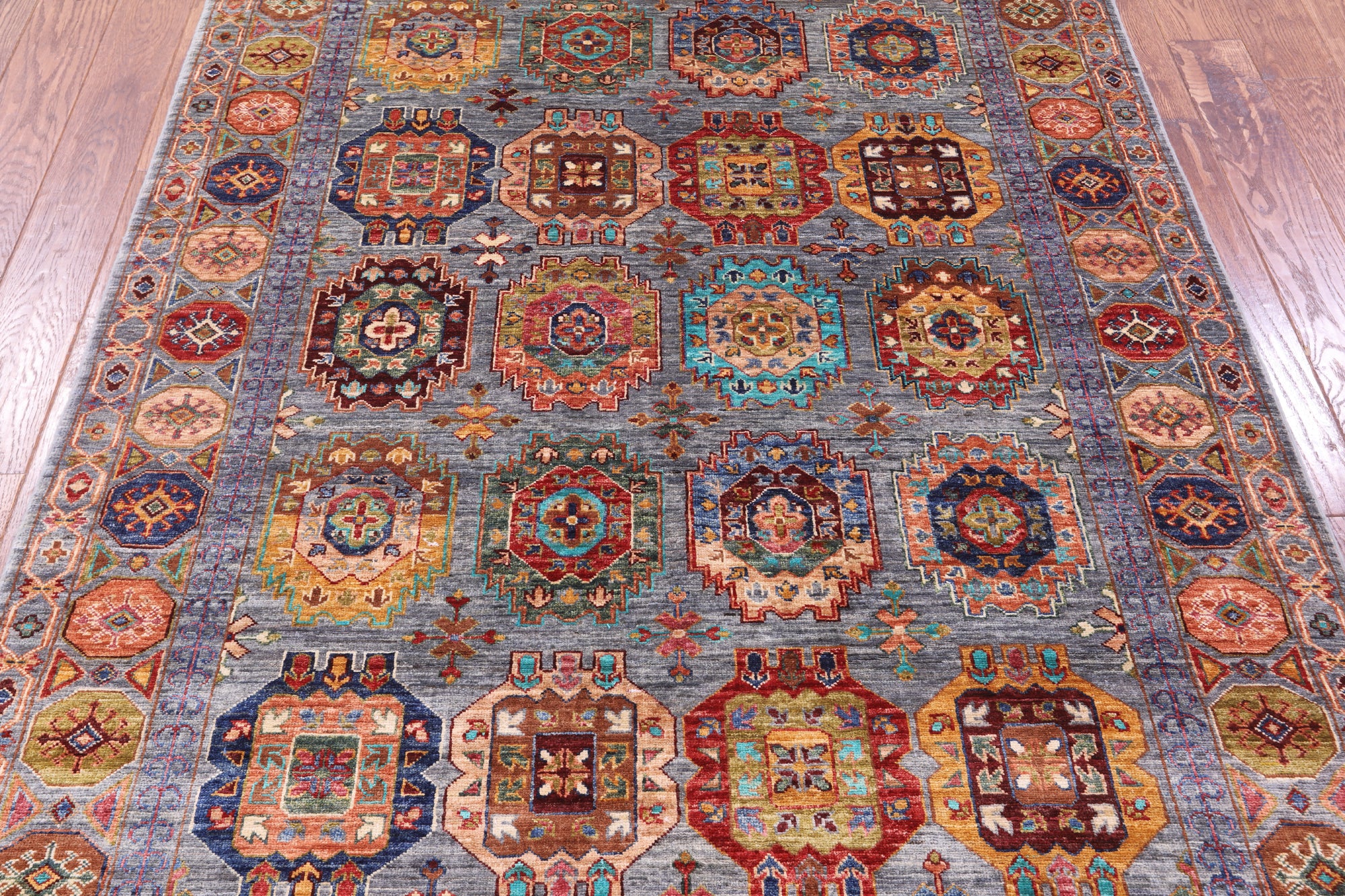 Grey Turkmen Ersari Handmade Wool Rug - 5' 2" X 6' 10" - Golden Nile