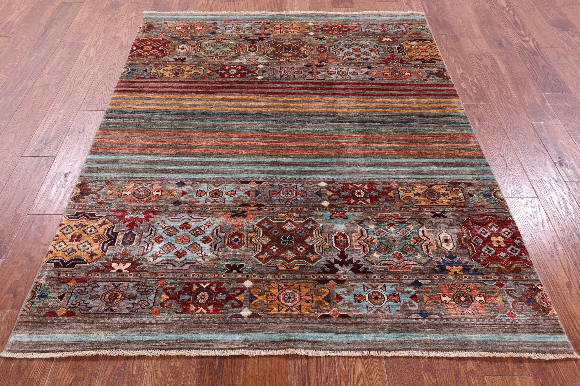Khorjin Persian Gabbeh Handmade Wool Rug - 5' 0" X 6' 2" - Golden Nile