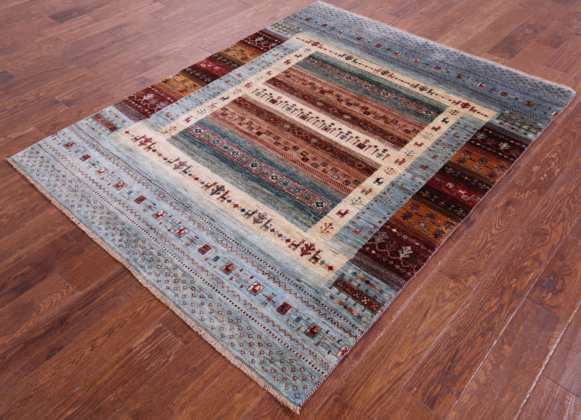 Tribal Persian Gabbeh Handmade Wool Rug - 4' 11" X 6' 4" - Golden Nile