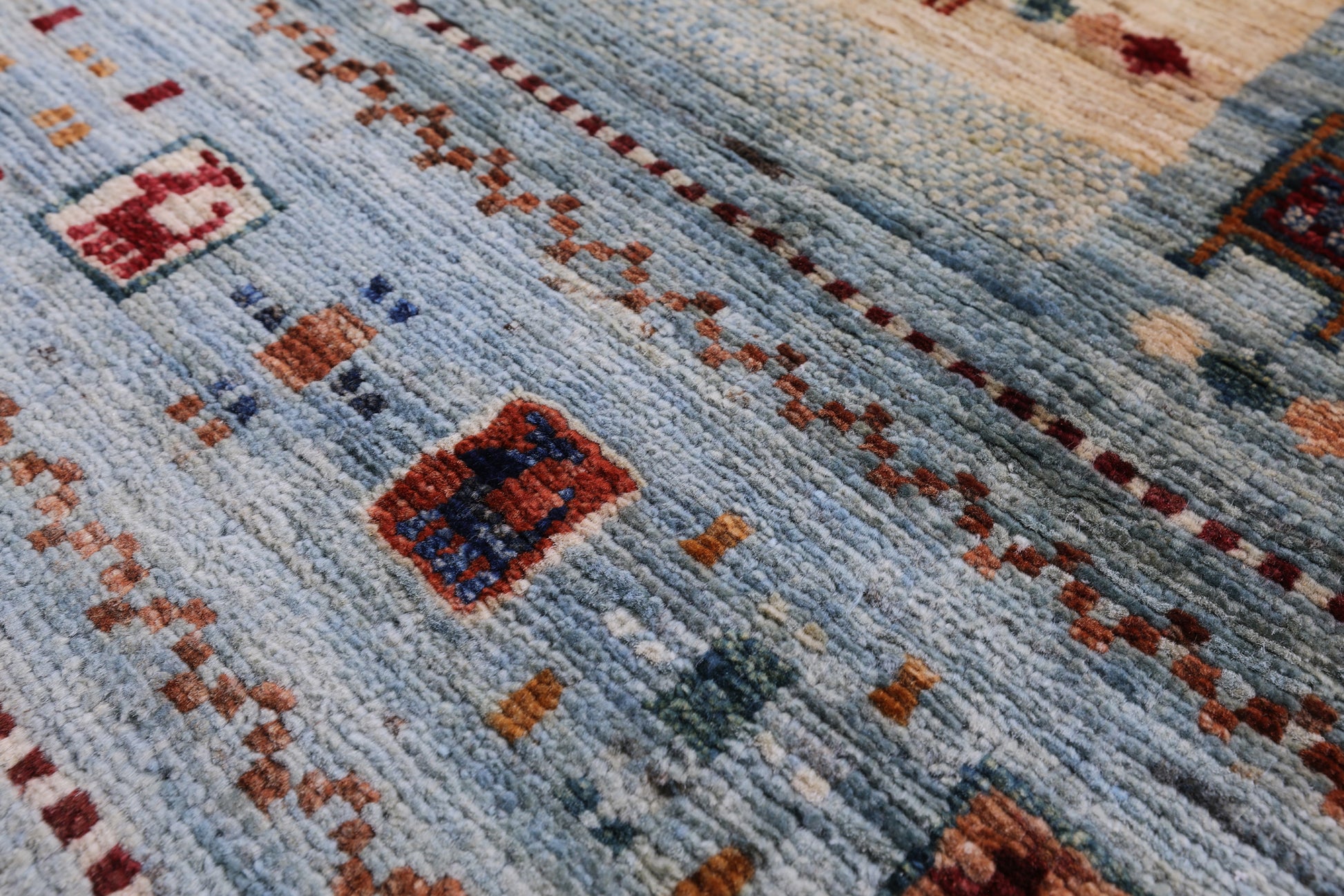 Tribal Persian Gabbeh Handmade Wool Rug - 4' 11" X 6' 4" - Golden Nile
