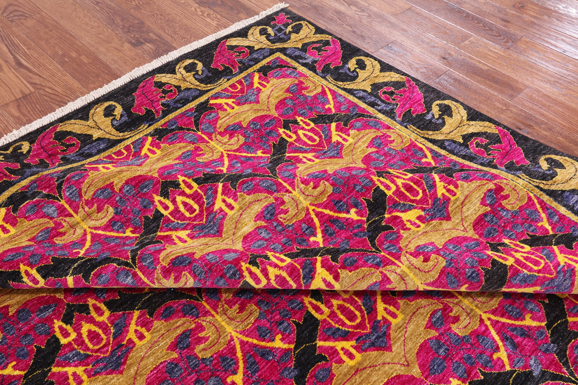 Pink William Morris Hand Knotted Wool Area Rug - 8' 1" X 10' 1" - Golden Nile