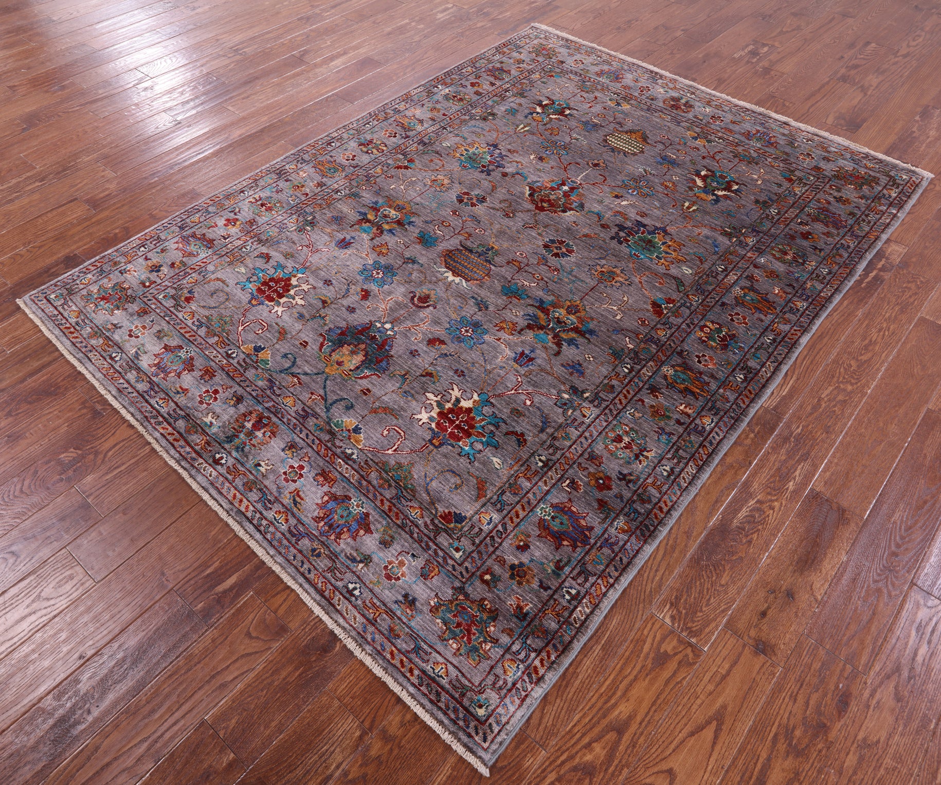 Peshawar Hand Knotted Wool Rug - 5' 9" X 7' 10" - Golden Nile