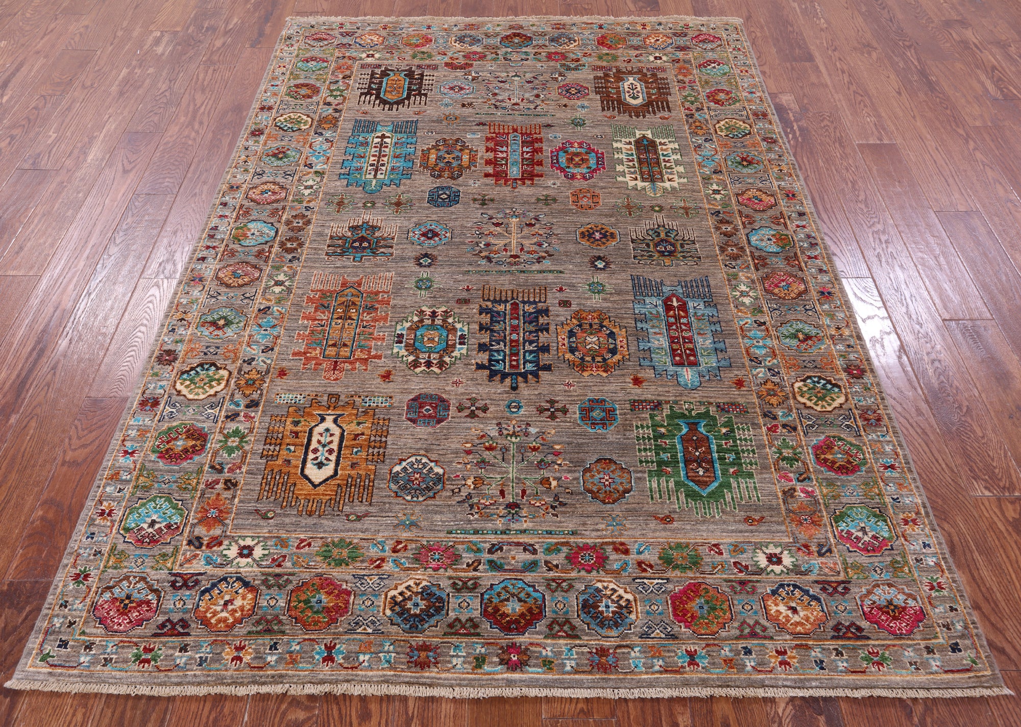 Turkmen Ersari Hand Knotted Wool Rug - 5' 7" X 7' 9" - Golden Nile