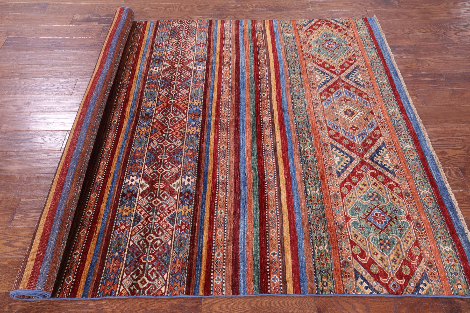 Khorjin Persian Gabbeh Handmade Wool Rug - 5' 8" X 7' 10" - Golden Nile