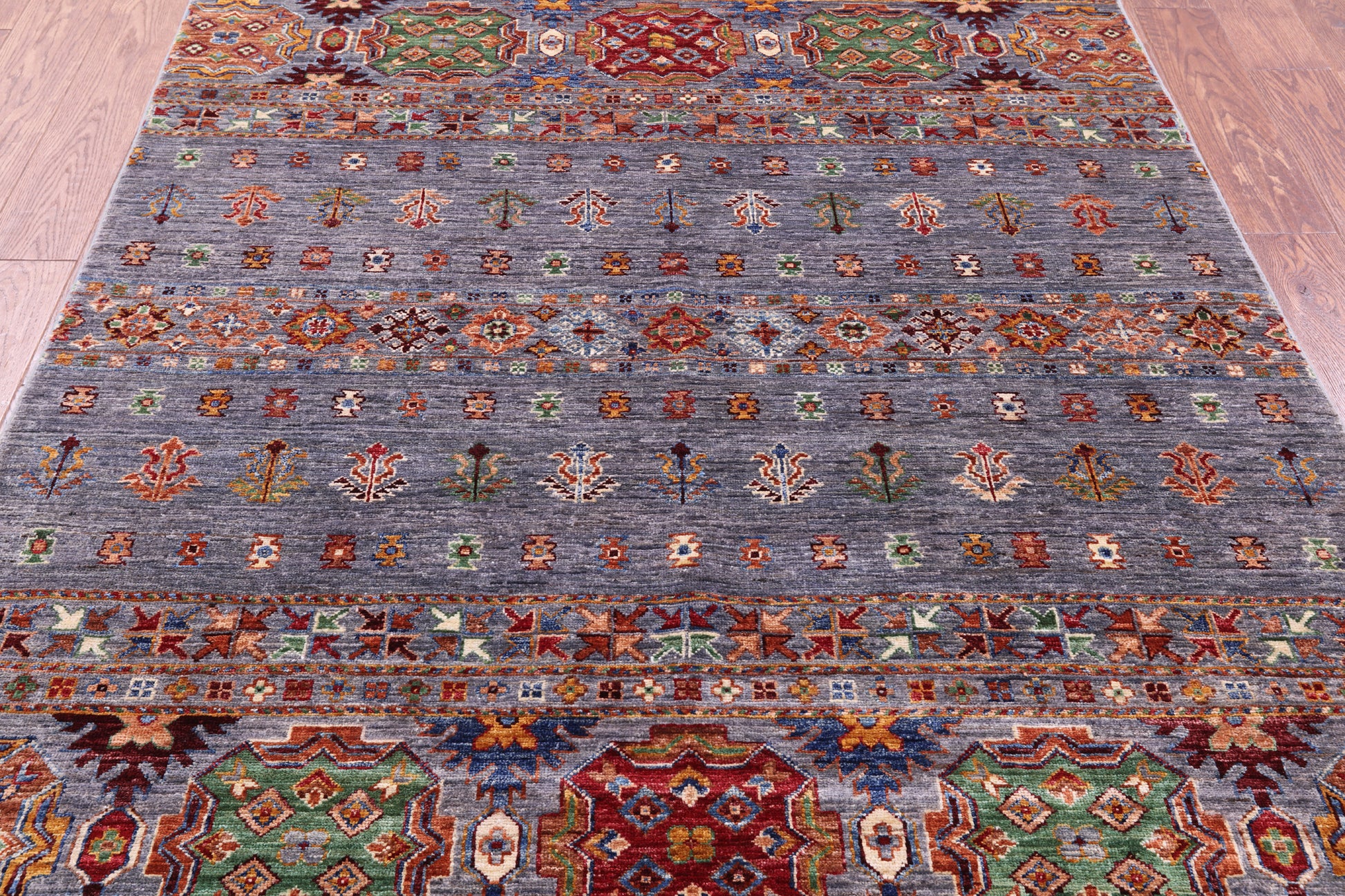 Grey Khorjin Persian Gabbeh Hand Knotted Wool Rug - 5' 0" X 6' 7" - Golden Nile