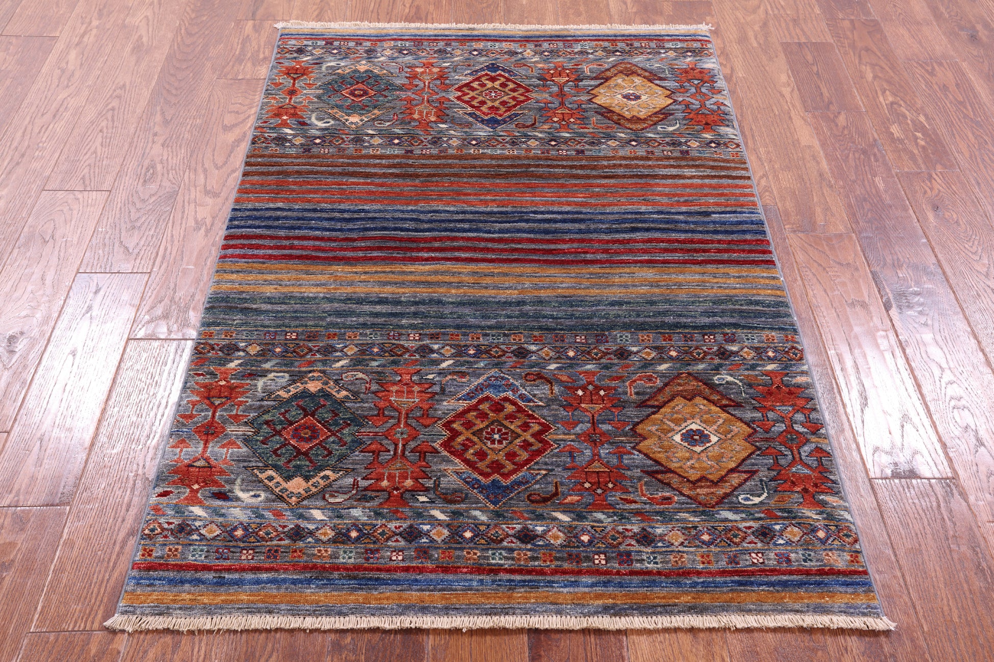 Khorjin Persian Gabbeh Hand Knotted Wool Rug - 3' 3" X 4' 10" - Golden Nile