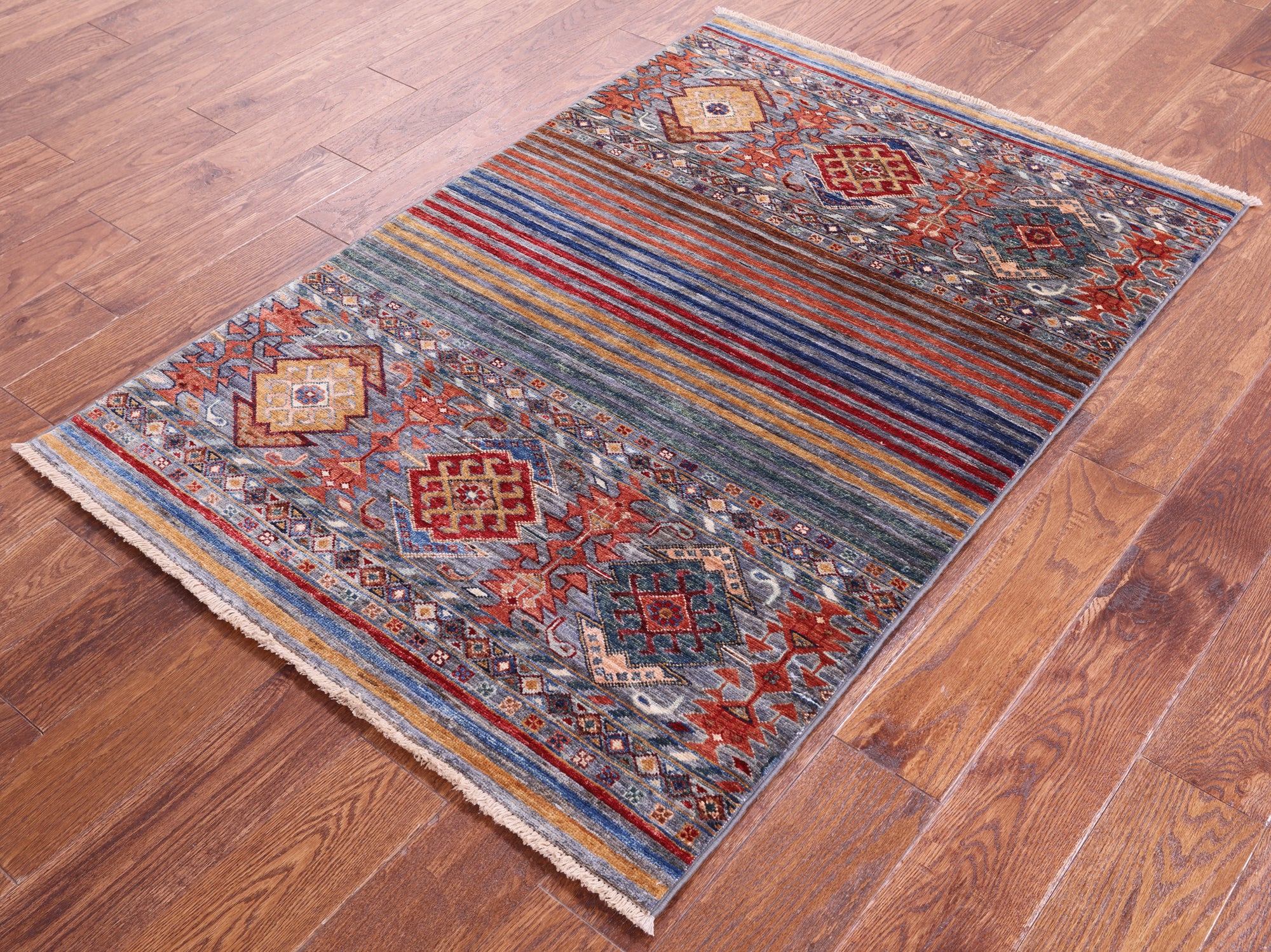 Khorjin Persian Gabbeh Handmade Wool Rug - 3' 3" X 4' 10" - Golden Nile