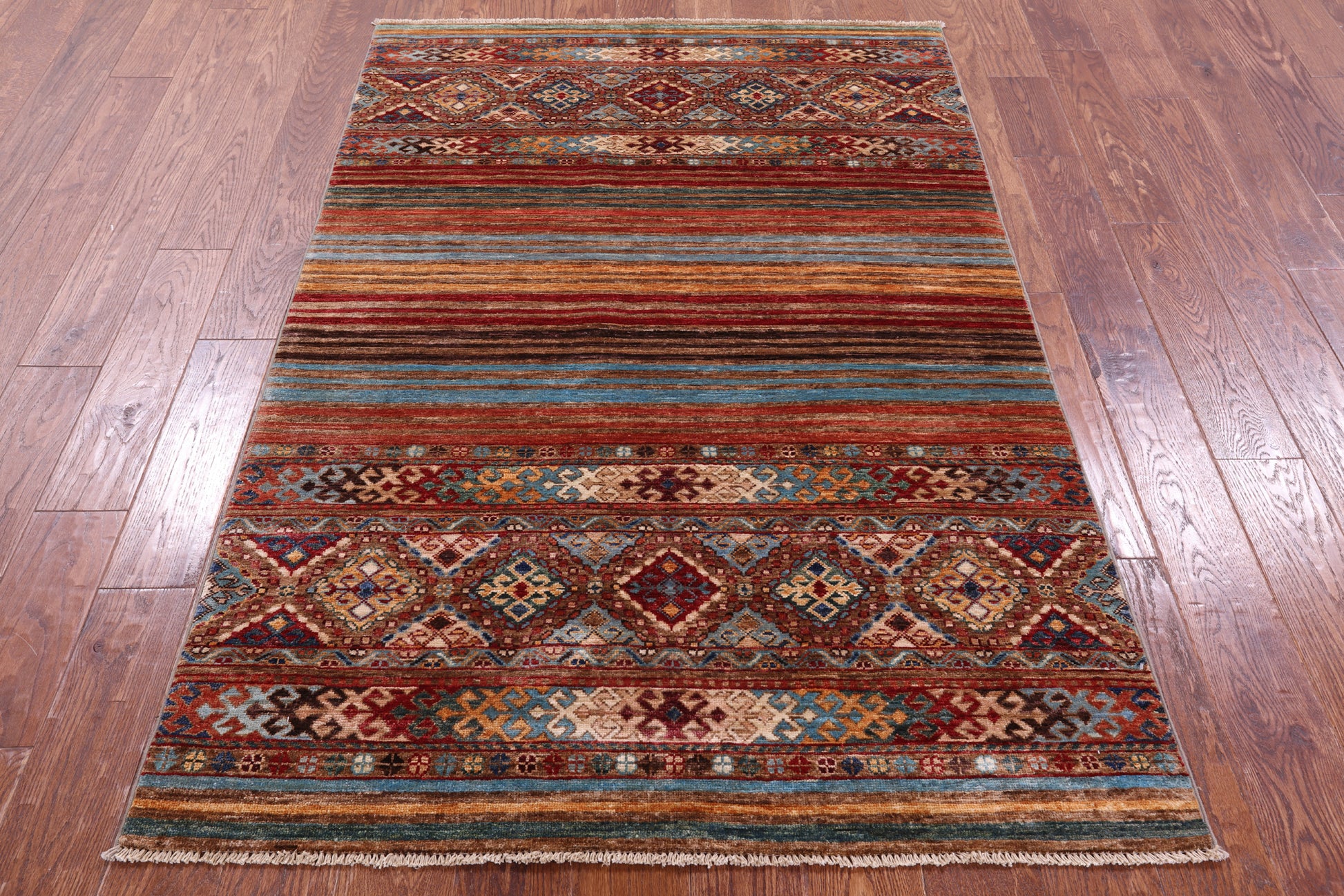 Khorjin Persian Gabbeh Hand Knotted Wool Rug - 4' 0" X 6' 0" - Golden Nile
