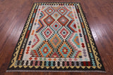 Reversible Kilim Flat Weave Wool On Wool Rug - 5' 7" X 7' 11" - Golden Nile