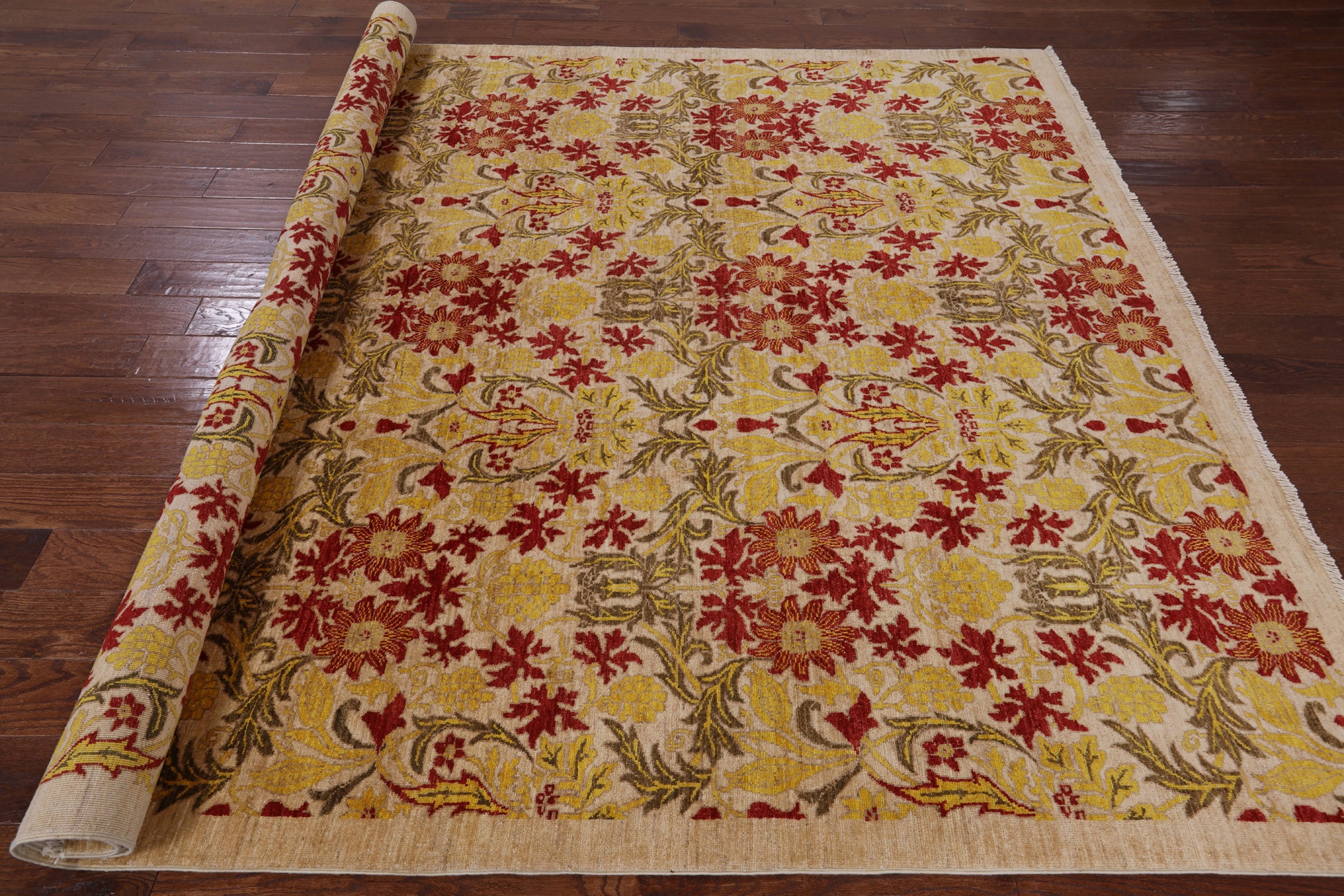 William Morris Handmade Wool Area Rug - 8' 1" X 10' 1" - Golden Nile