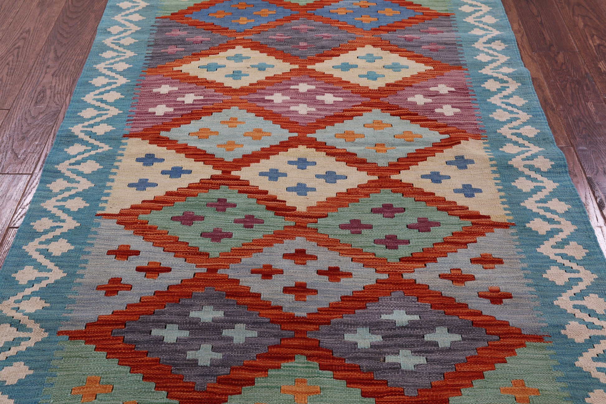 Reversible Kilim Flat Weave Wool On Wool Rug - 4' 0" X 5' 10" - Golden Nile