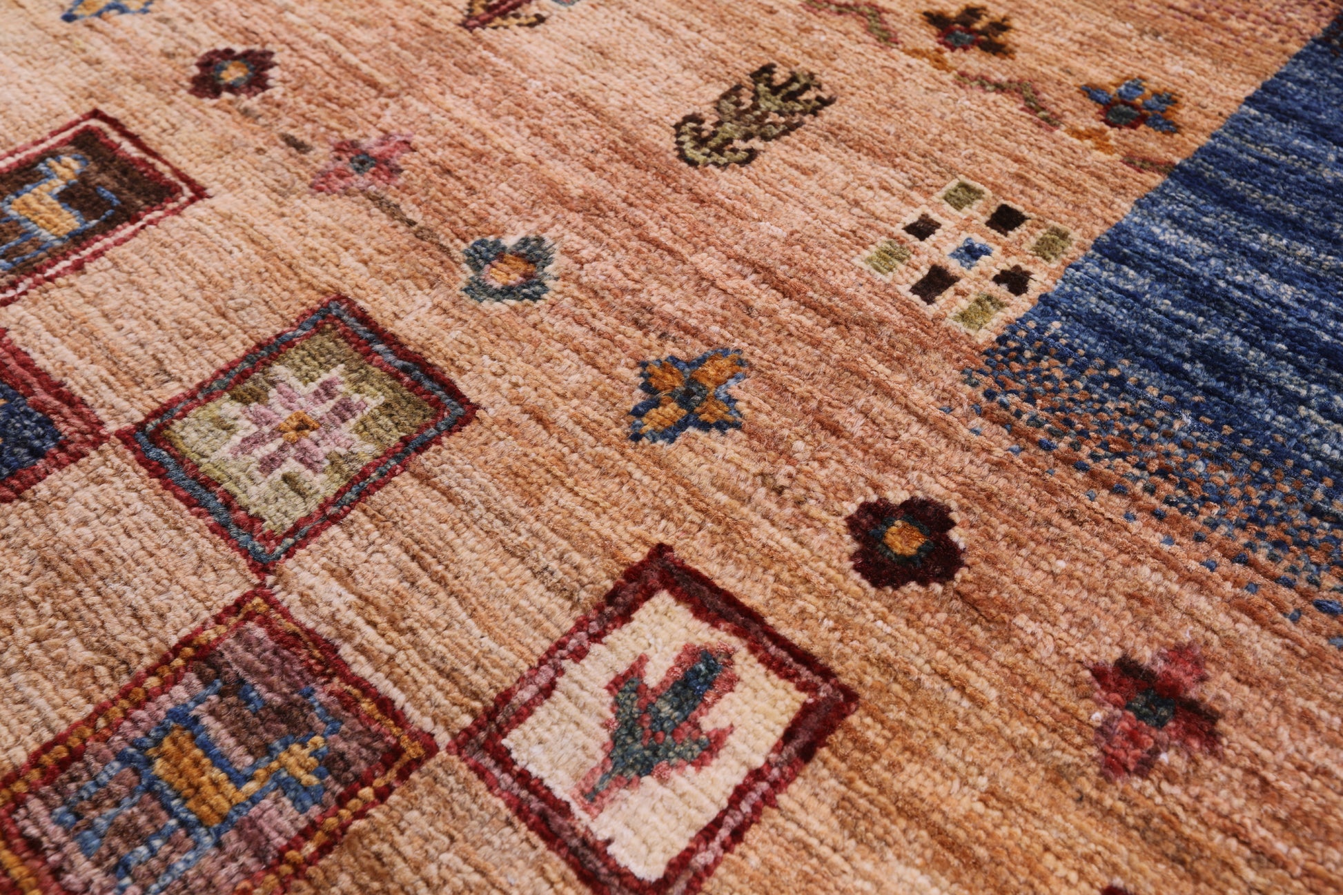 Tribal Persian Gabbeh Hand Knotted Wool Rug - 6' 7" X 9' 4" - Golden Nile