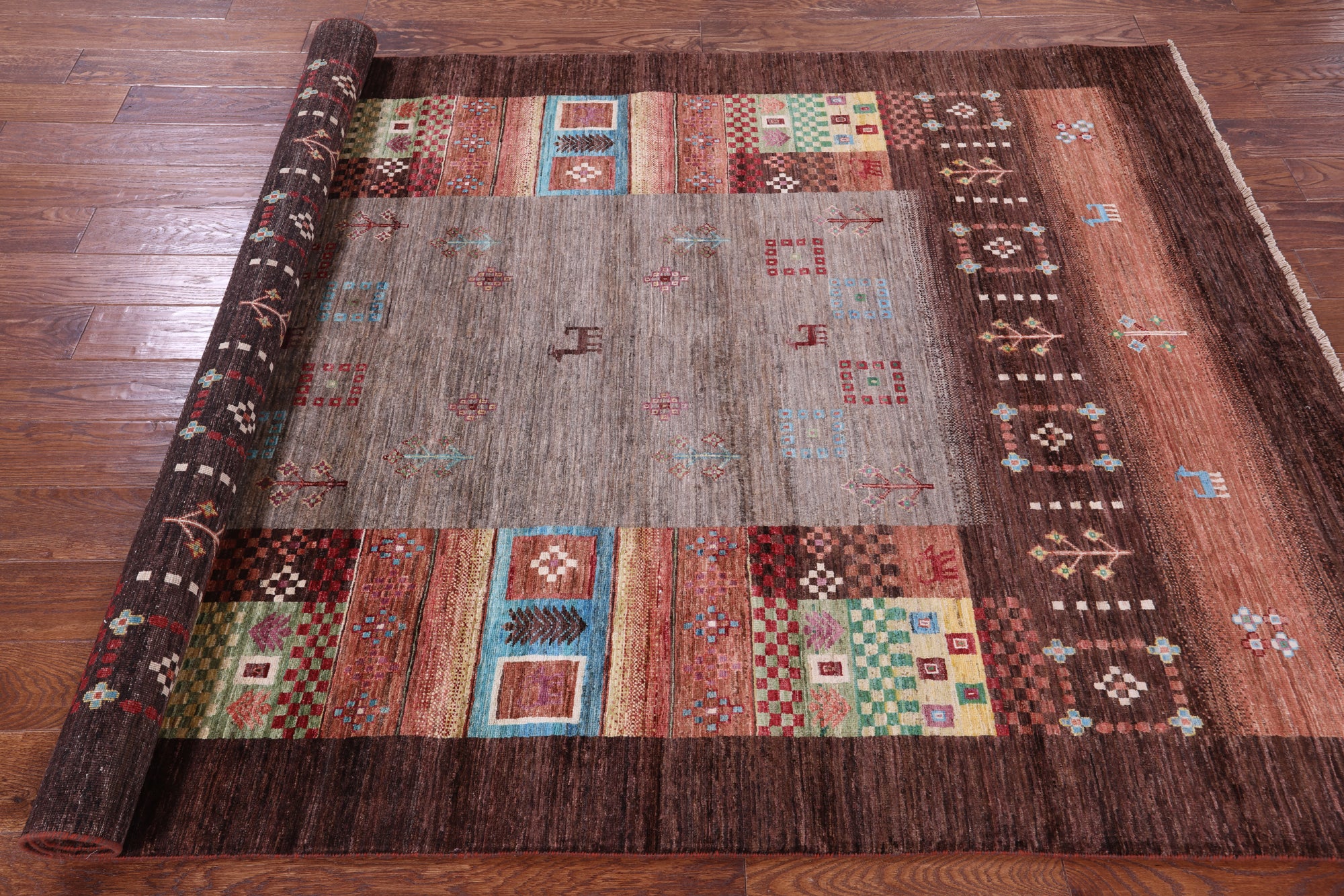 Tribal Persian Gabbeh Hand Knotted Wool Rug - 5' 6" X 8' 1" - Golden Nile