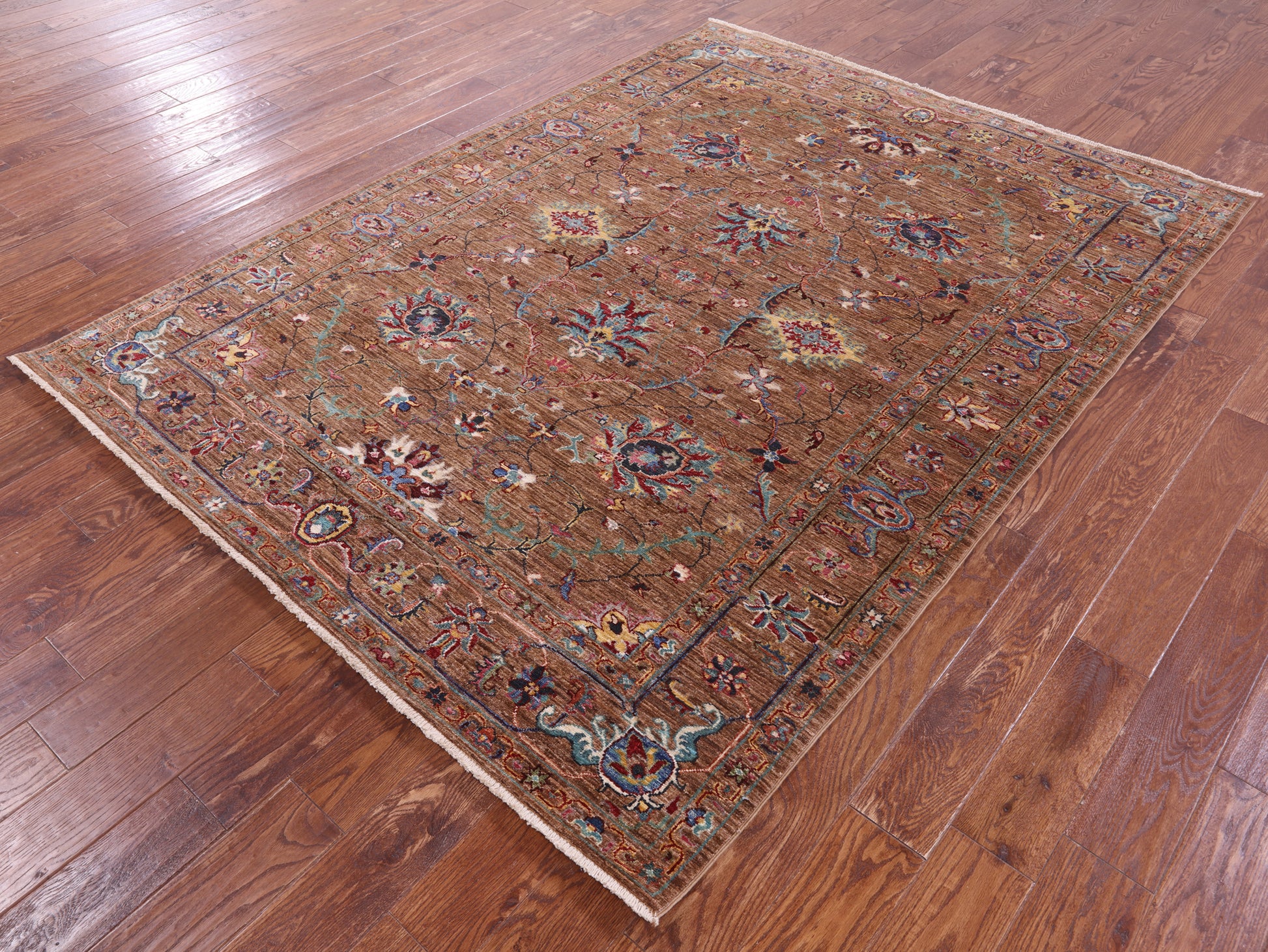 Peshawar Handmade Wool Rug - 5' 10" X 7' 11" - Golden Nile