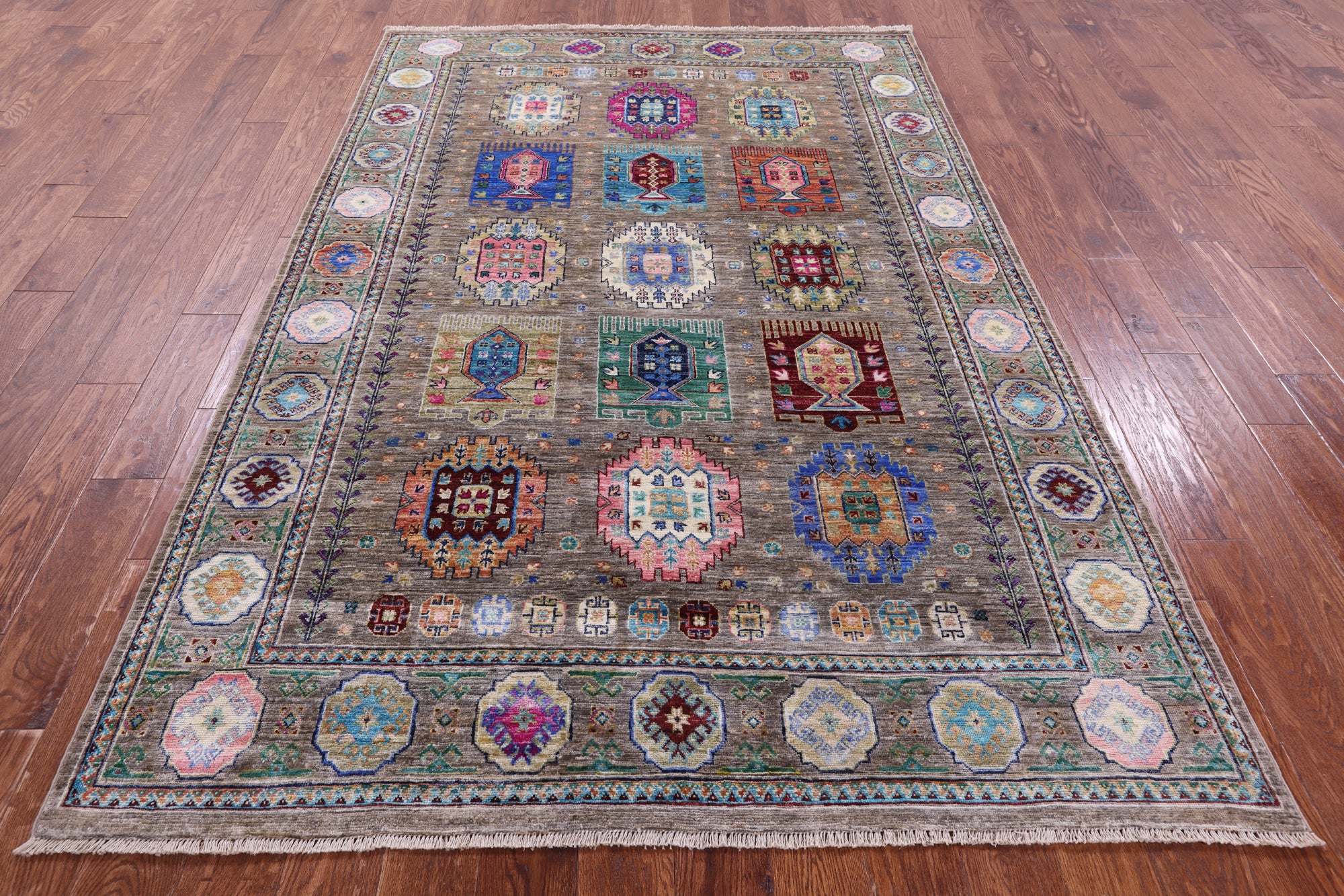Turkmen Ersari Hand Knotted Wool Rug - 5' 7" X 8' 2" - Golden Nile