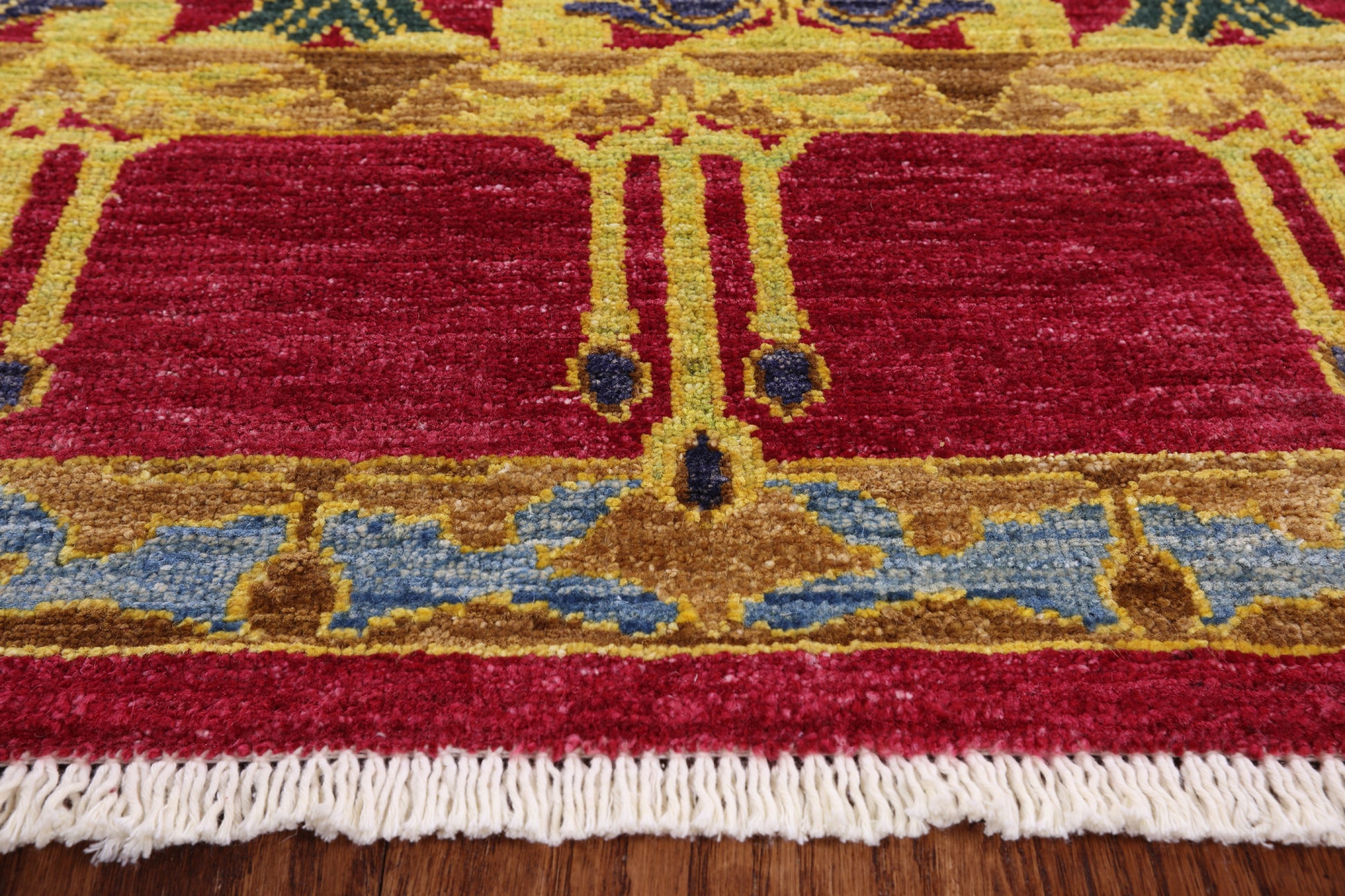 Pink William Morris Hand Knotted Wool Area Rug - 6' 4" X 8' 10" - Golden Nile