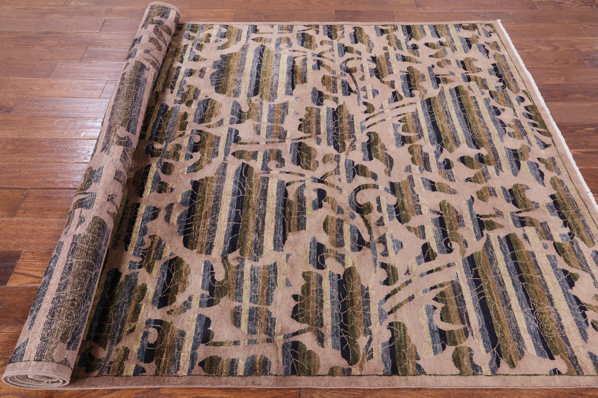 William Morris Rose Garden Hand Knotted Wool Area Rug - 6' 1" X 9' 0" - Golden Nile