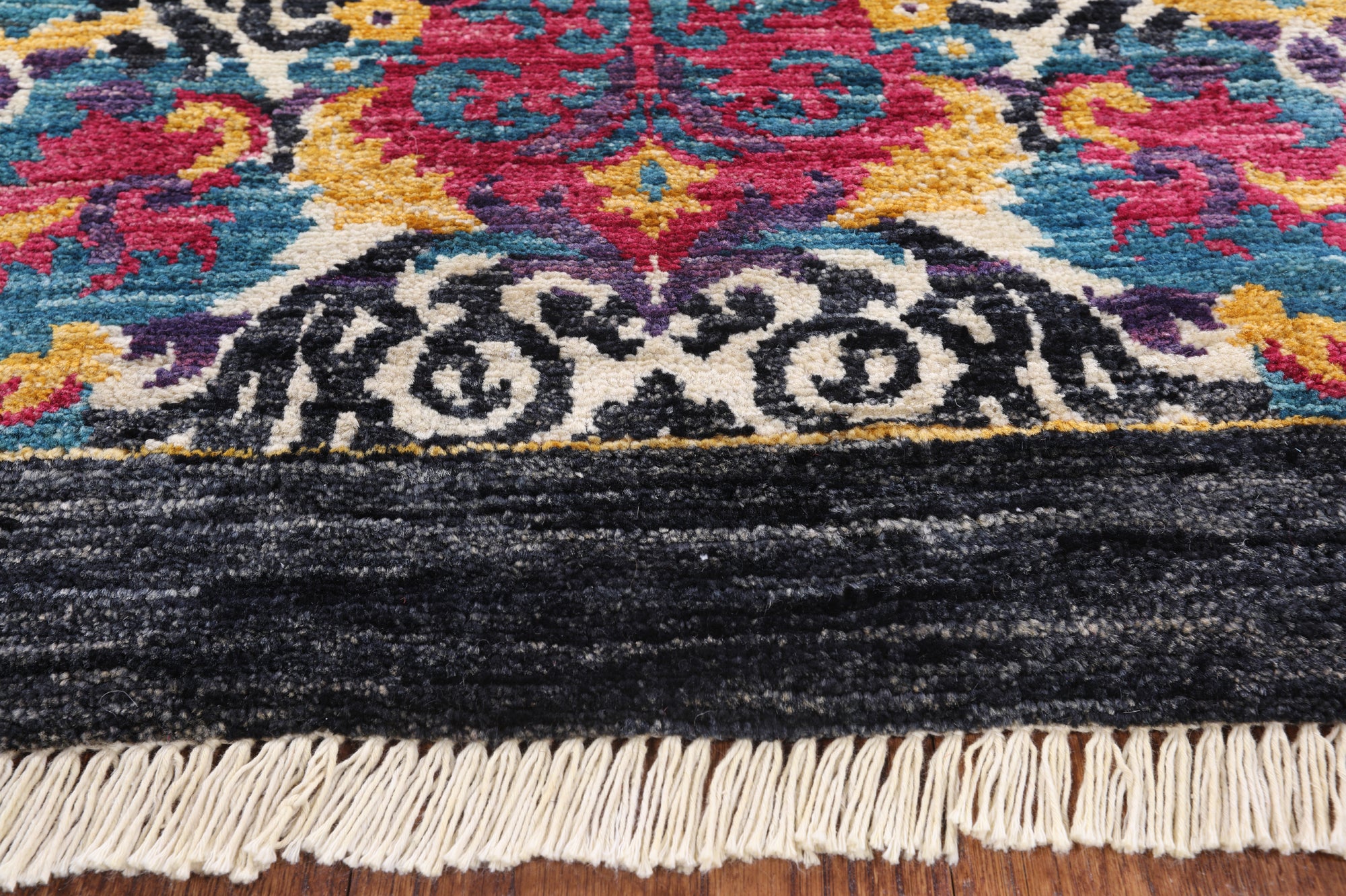 William Morris Hand Knotted Wool Area Rug - 6' 0" X 8' 10" - Golden Nile