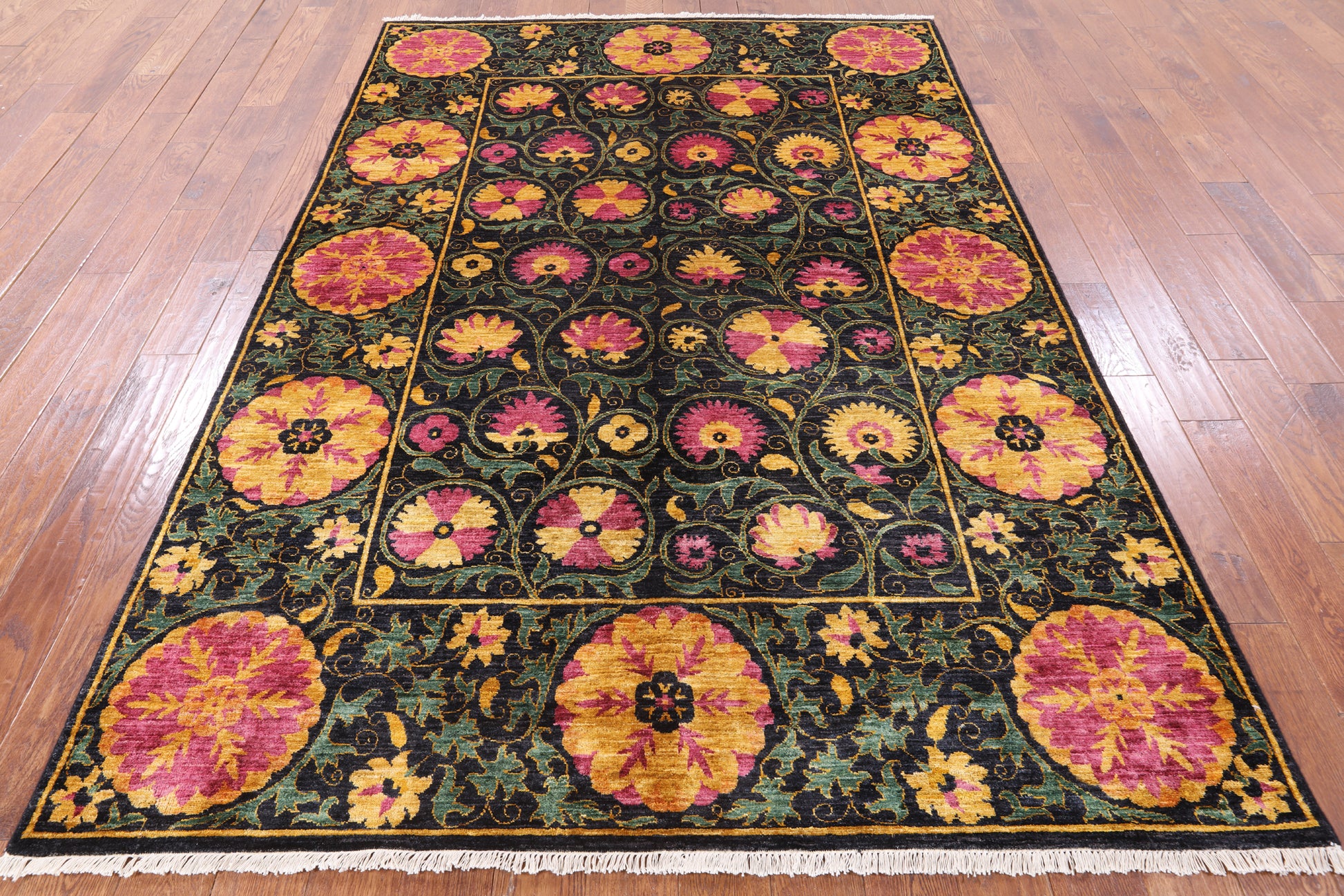Black William Morris Handmade Wool Area Rug - 6' 2" X 9' 1" - Golden Nile