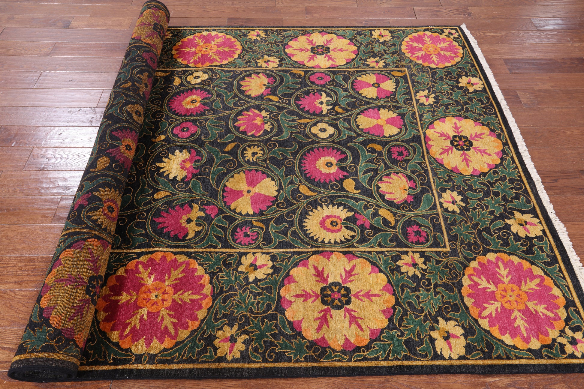 Black William Morris Hand Knotted Wool Area Rug - 6' 2" X 9' 6" - Golden Nile