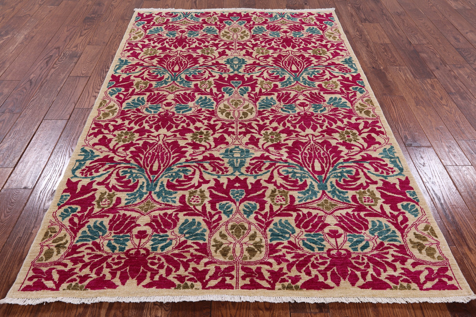 Ivory William Morris Hand Knotted Wool Area Rug - 5' 2" X 7' 8" - Golden Nile