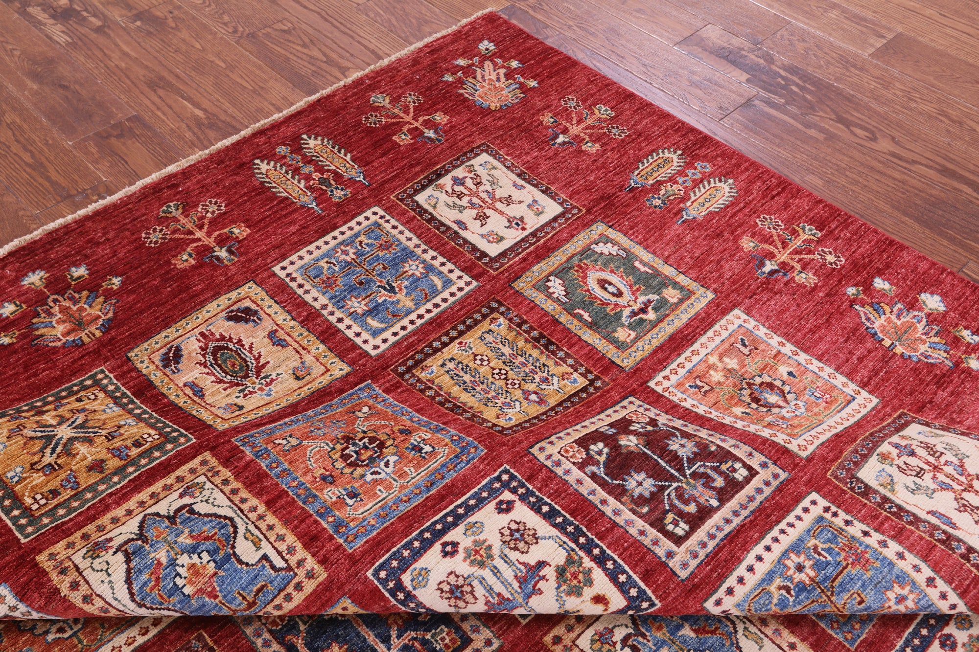 Red Garden Design Persian Hand Knotted Wool Rug - 6' 11" X 9' 10" - Golden Nile