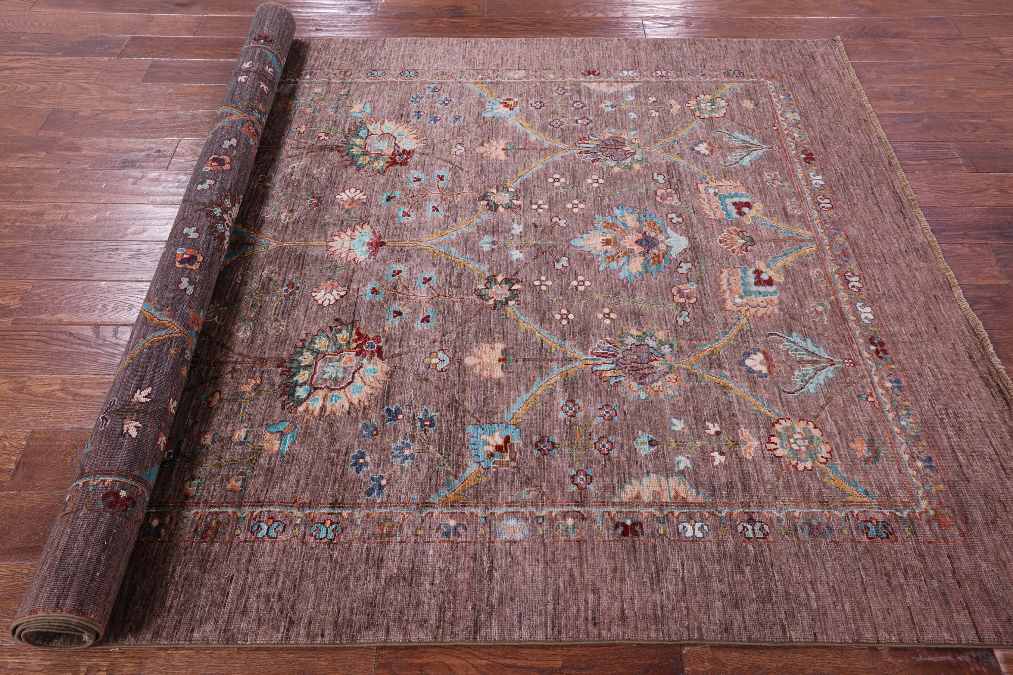 Brown Peshawar Hand Knotted Wool Rug - 5' 10" X 8' 1" - Golden Nile