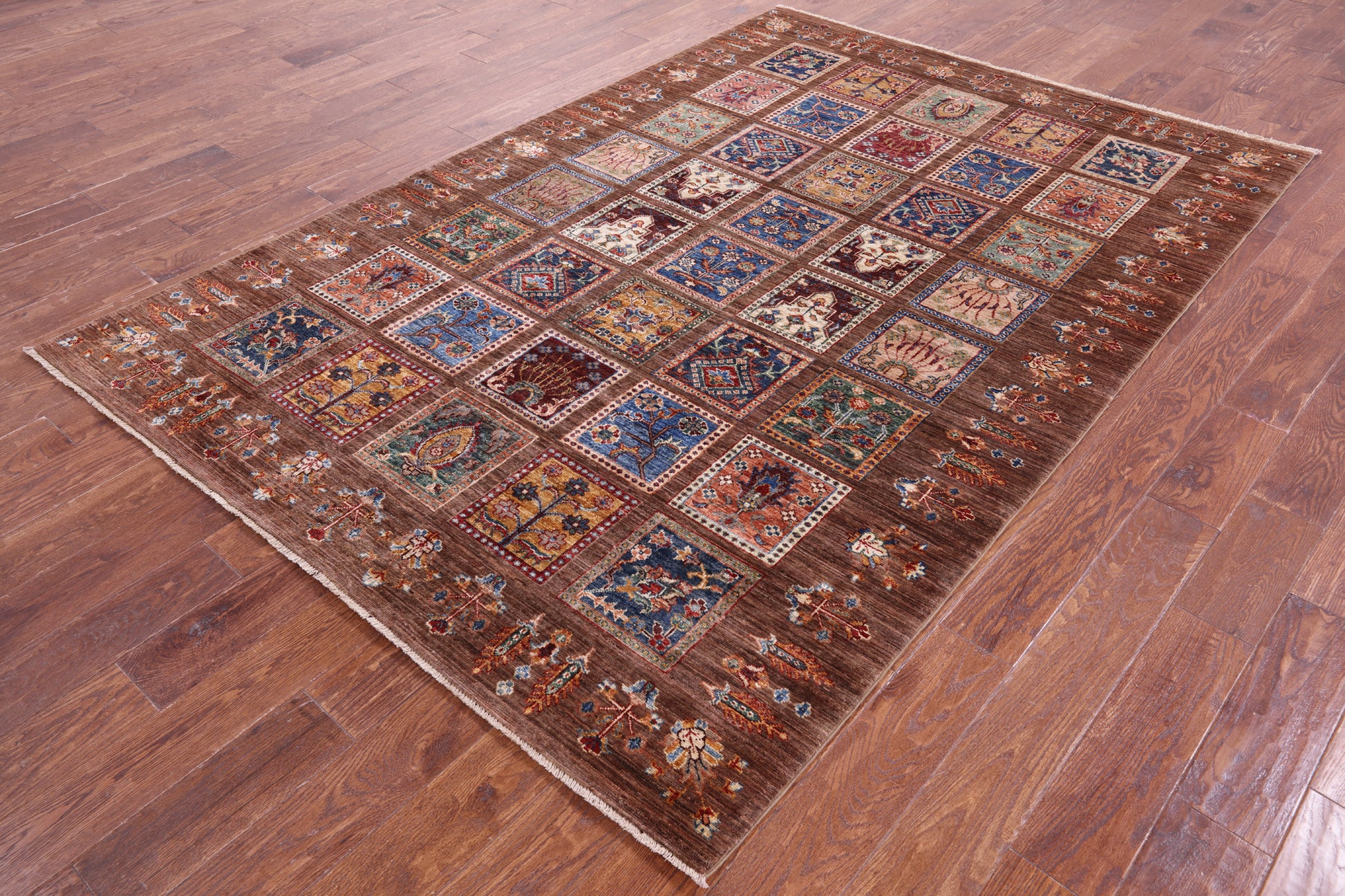 Brown Garden Design Persian Hand Knotted Wool Rug - 5' 9" X 8' 4" - Golden Nile