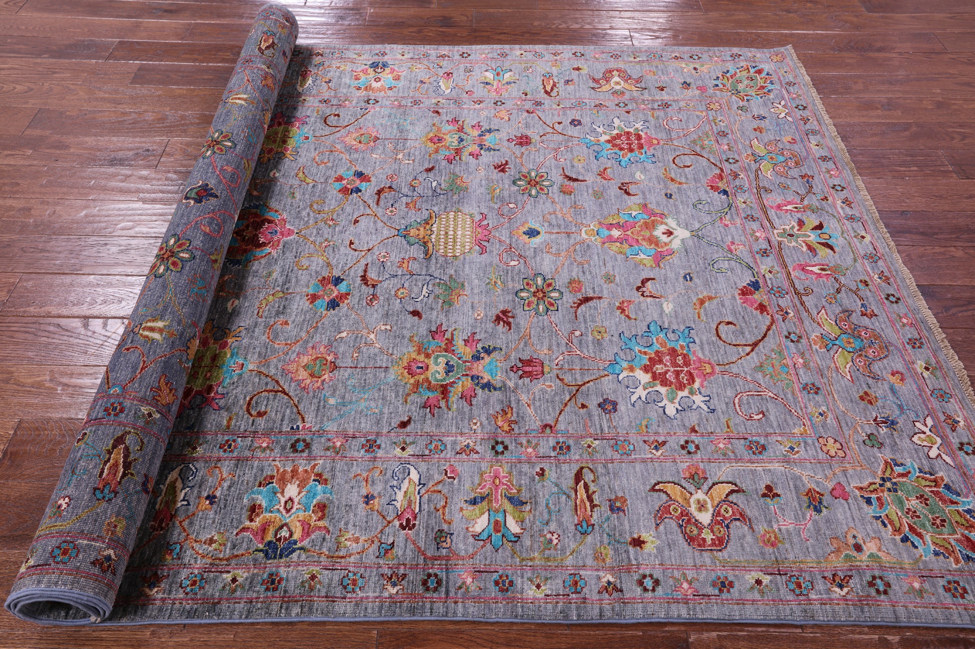 Grey Peshawar Hand Knotted Wool Rug - 5' 10" X 8' 0" - Golden Nile
