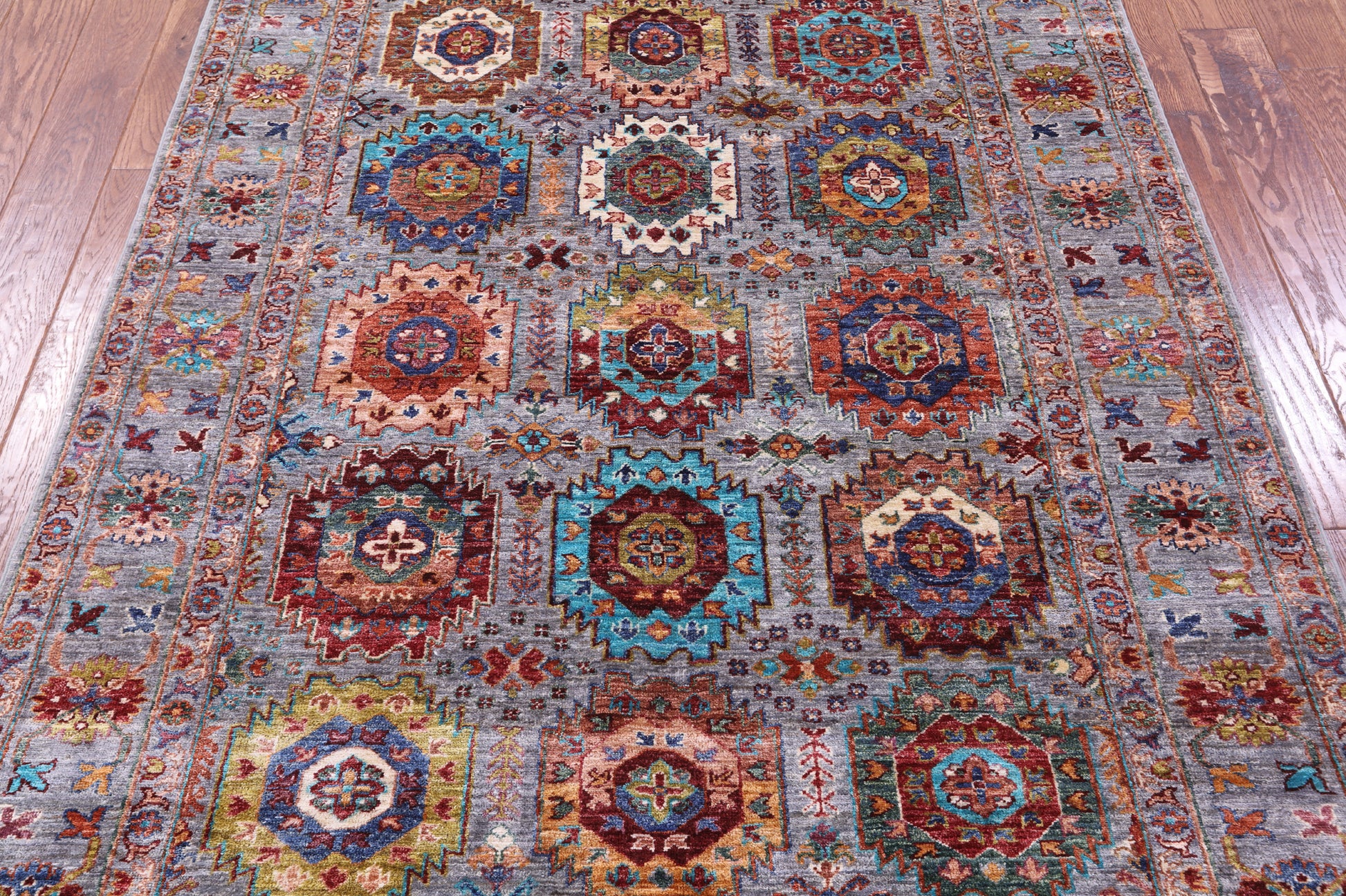 Turkmen Ersari Hand Knotted Wool Rug - 5' 0" X 6' 10" - Golden Nile