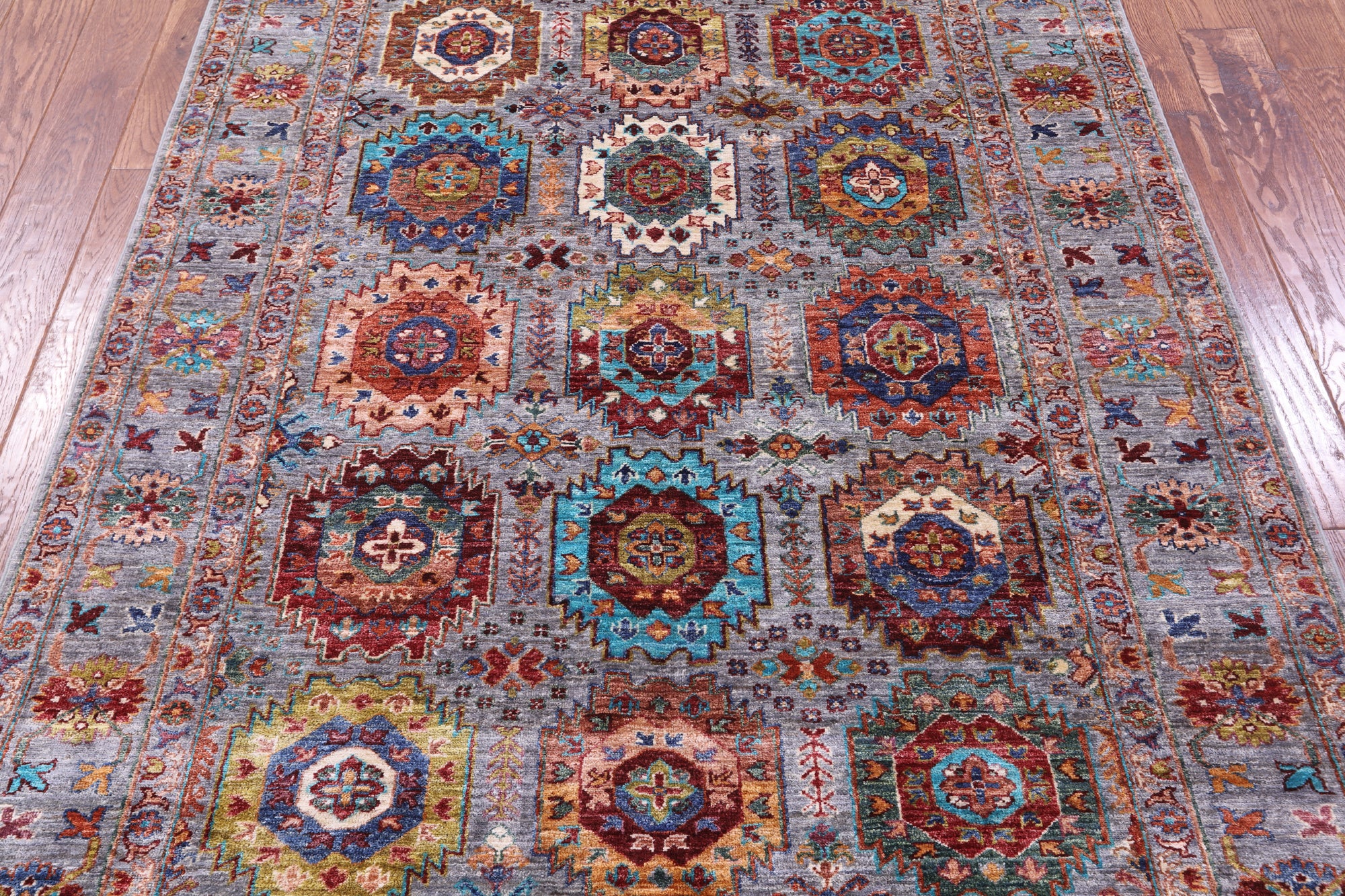 Turkmen Ersari Hand Knotted Wool Rug - 5' 0" X 6' 10" - Golden Nile